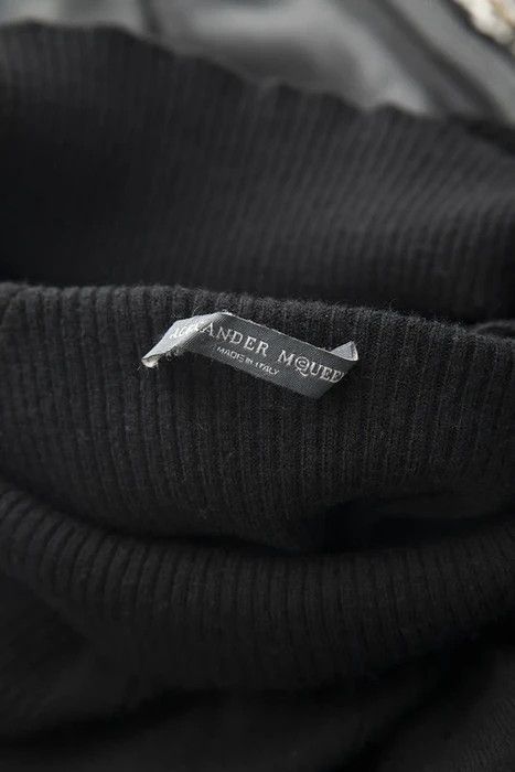 Alexander McQueen Vintage wool sweater Size L / US 10 / IT 46 - 7 Thumbnail