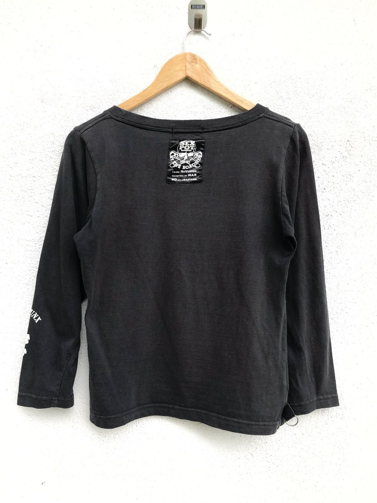 Japanese Brand Japanese Brand Sex Pot Revenge Punk Ramones Logo LS Shirts Size US XS / EU 42 / 0 - 4 Thumbnail