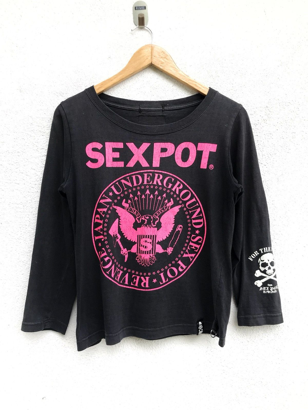 Japanese Brand Japanese Brand Sex Pot Revenge Punk Ramones Logo LS Shirts Size US XS / EU 42 / 0 - 2 Thumbnail