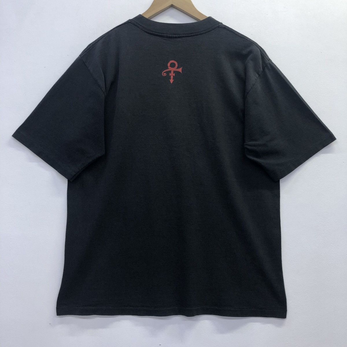 Band Tees × Prince × Vintage ‘Rare!! Vintage 1995 Prince Roger Band T-shirt Size US L / EU 52-54 / 3 - 12 Thumbnail