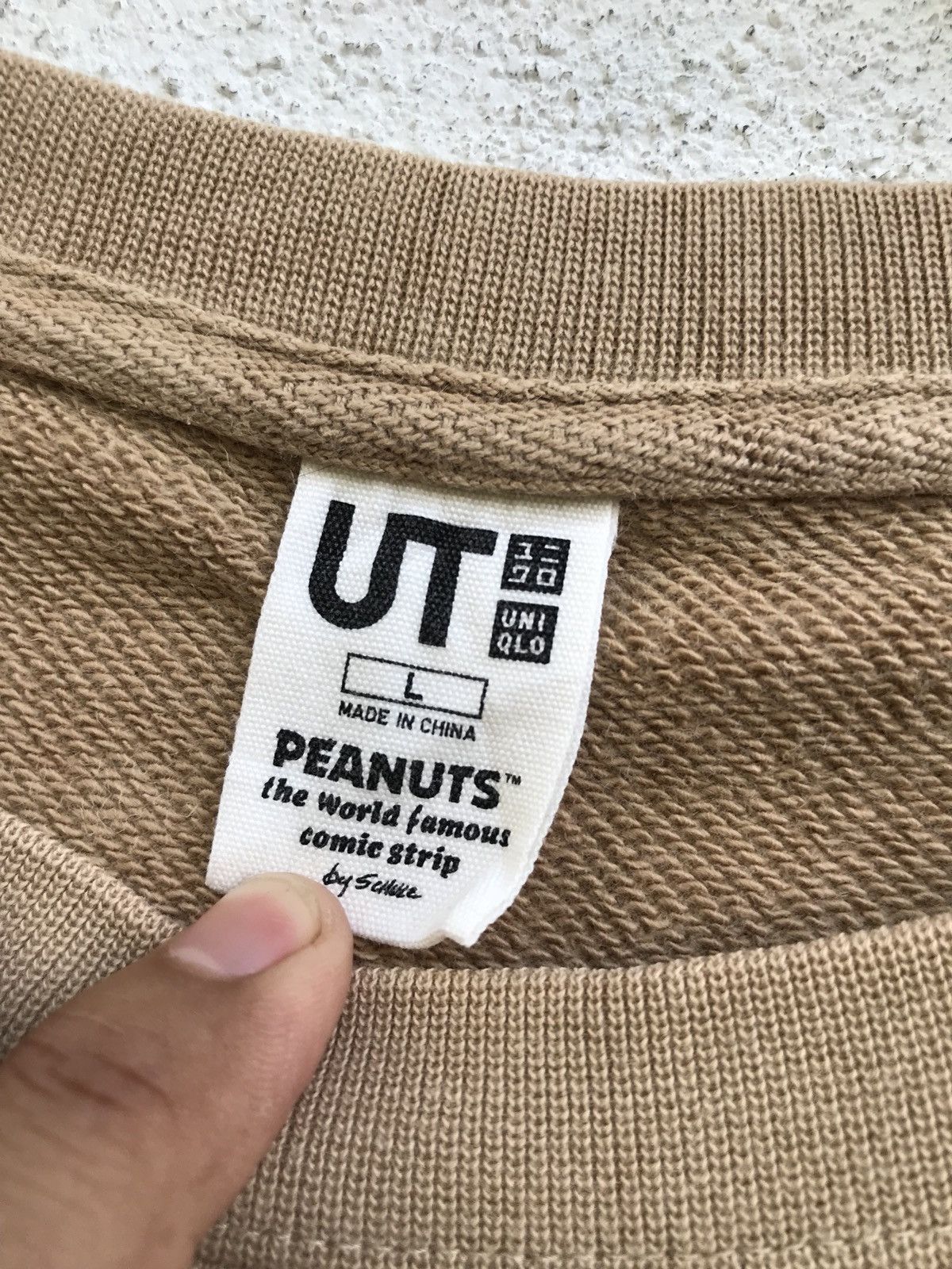 Peanuts × Uniqlo Vintage Snoppy Spell Out Logo Crewneck Sweatshirt Size US L / EU 52-54 / 3 - 4 Thumbnail