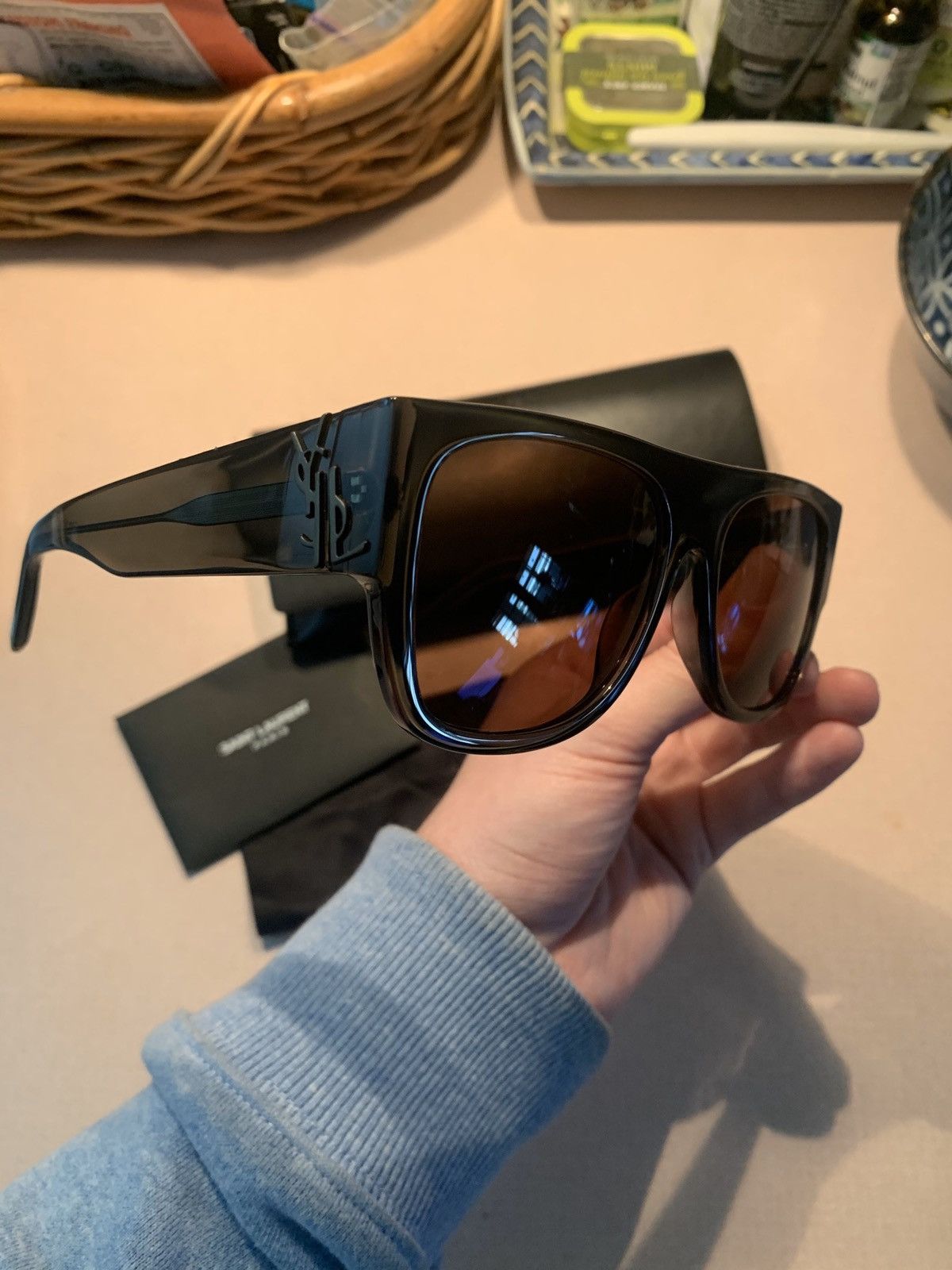 Designer × Saint Laurent Paris × Yves Saint Laurent *RARE* New YSL Yves Saint Laurent Paris Logo Sunglasses Size ONE SIZE - 1 Thumbnail