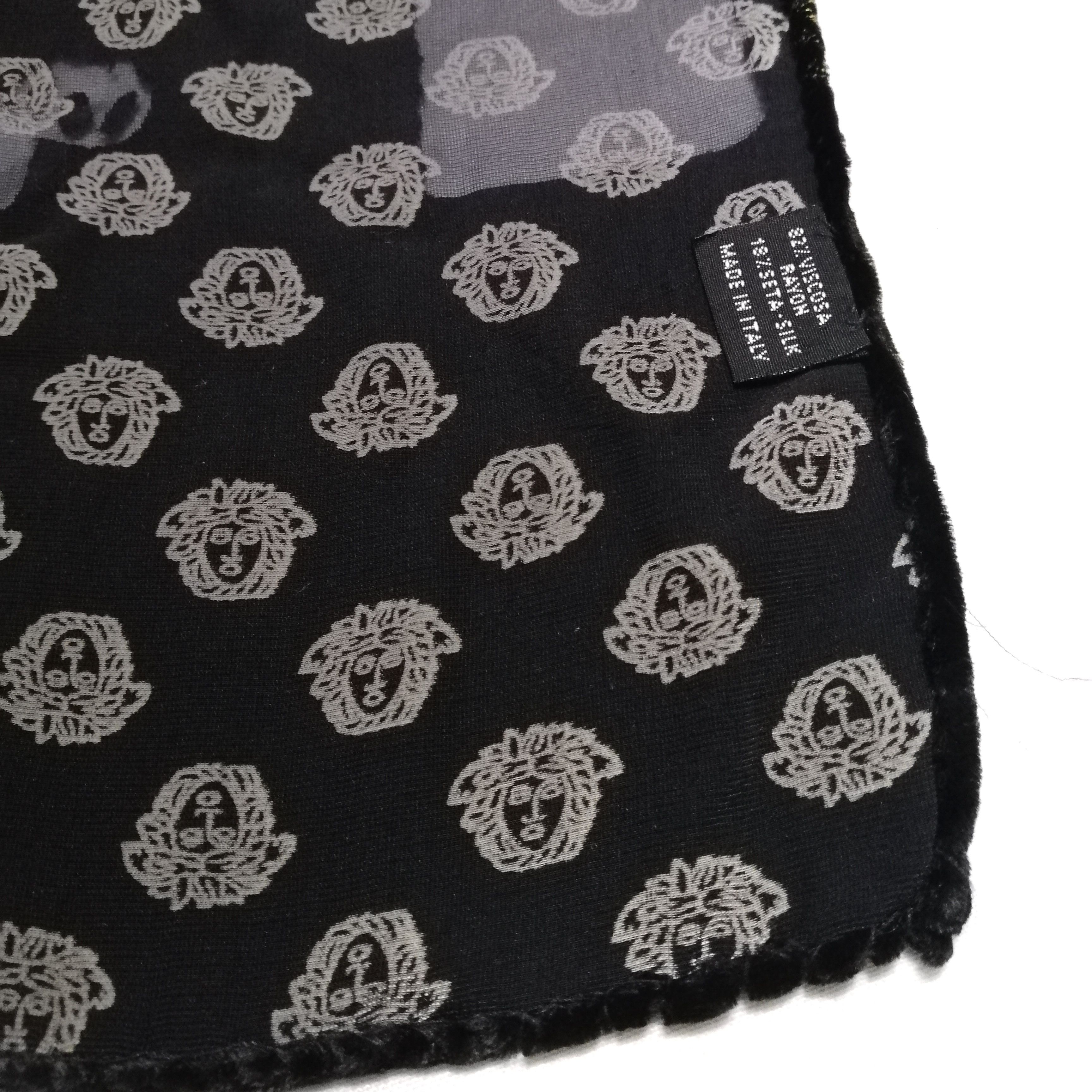 Versace 🔥Vintage Atelier Versace velvet medusa monogram scarf Size ONE SIZE - 5 Thumbnail