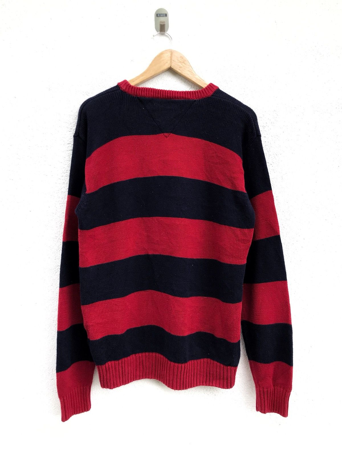 Tommy Hilfiger Tommy Hilfiger Stripes Hand Knit Sweatshirt Armpit 21x28 Size US M / EU 48-50 / 2 - 2 Thumbnail