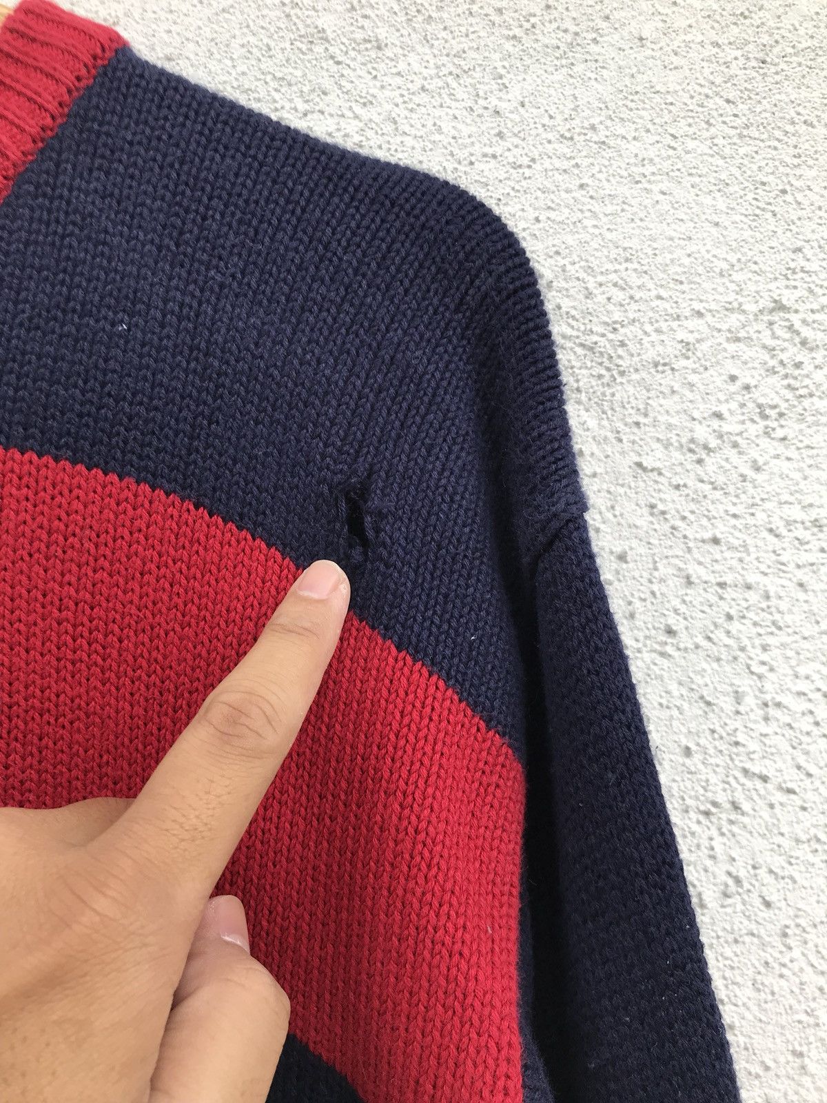 Tommy Hilfiger Tommy Hilfiger Stripes Hand Knit Sweatshirt Armpit 21x28 Size US M / EU 48-50 / 2 - 6 Thumbnail