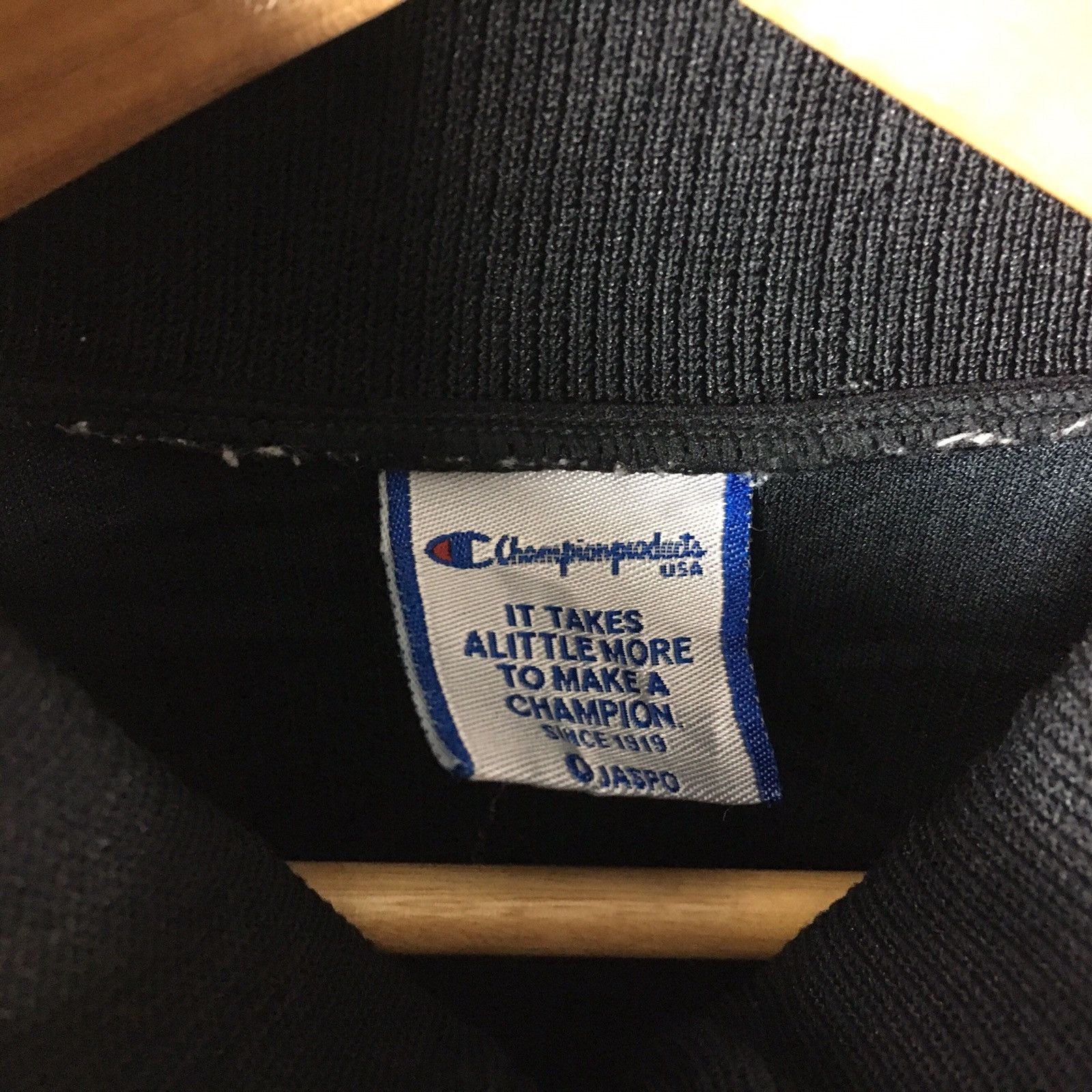 Champion × Vintage Vintage Champion Sweater Streetwear Size US L / EU 52-54 / 3 - 4 Thumbnail