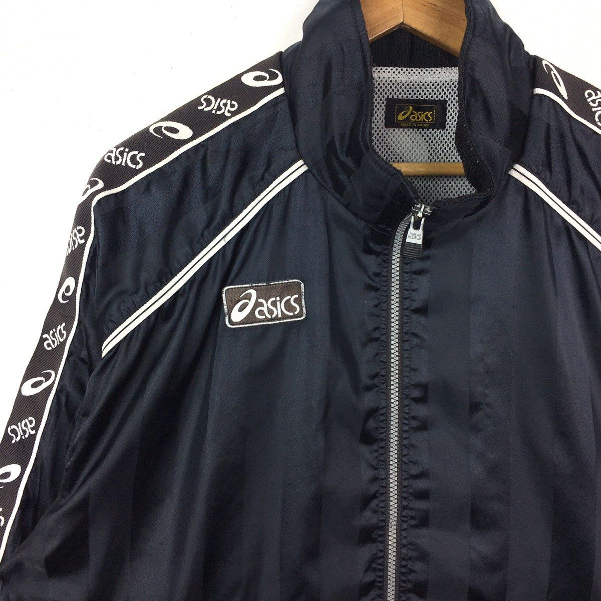 Asics Vintage Asics Side Tape Sweater Hiphop Swag Gift Sportswear Size US XL / EU 56 / 4 - 2 Thumbnail