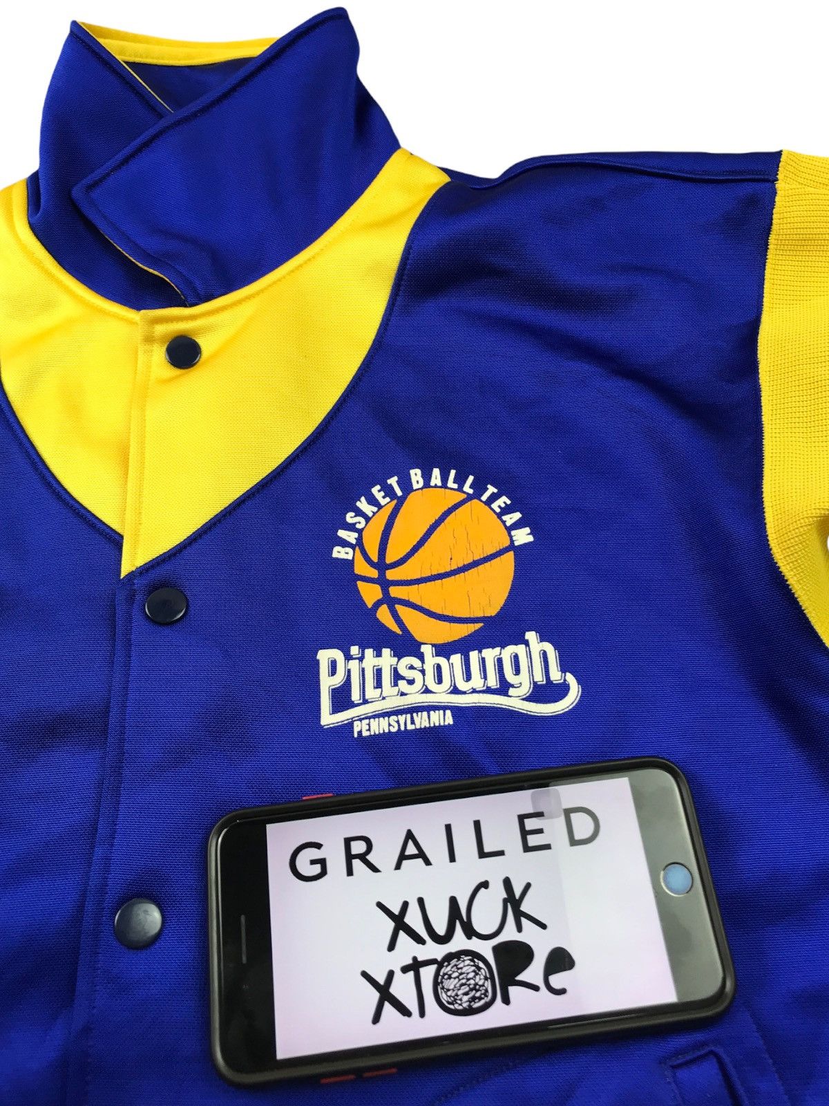 Champion × Vintage 🔥BEST OFFER🔥VINTAGE CHAMPION BASKETBALL TEAM Size US L / EU 52-54 / 3 - 16 Thumbnail