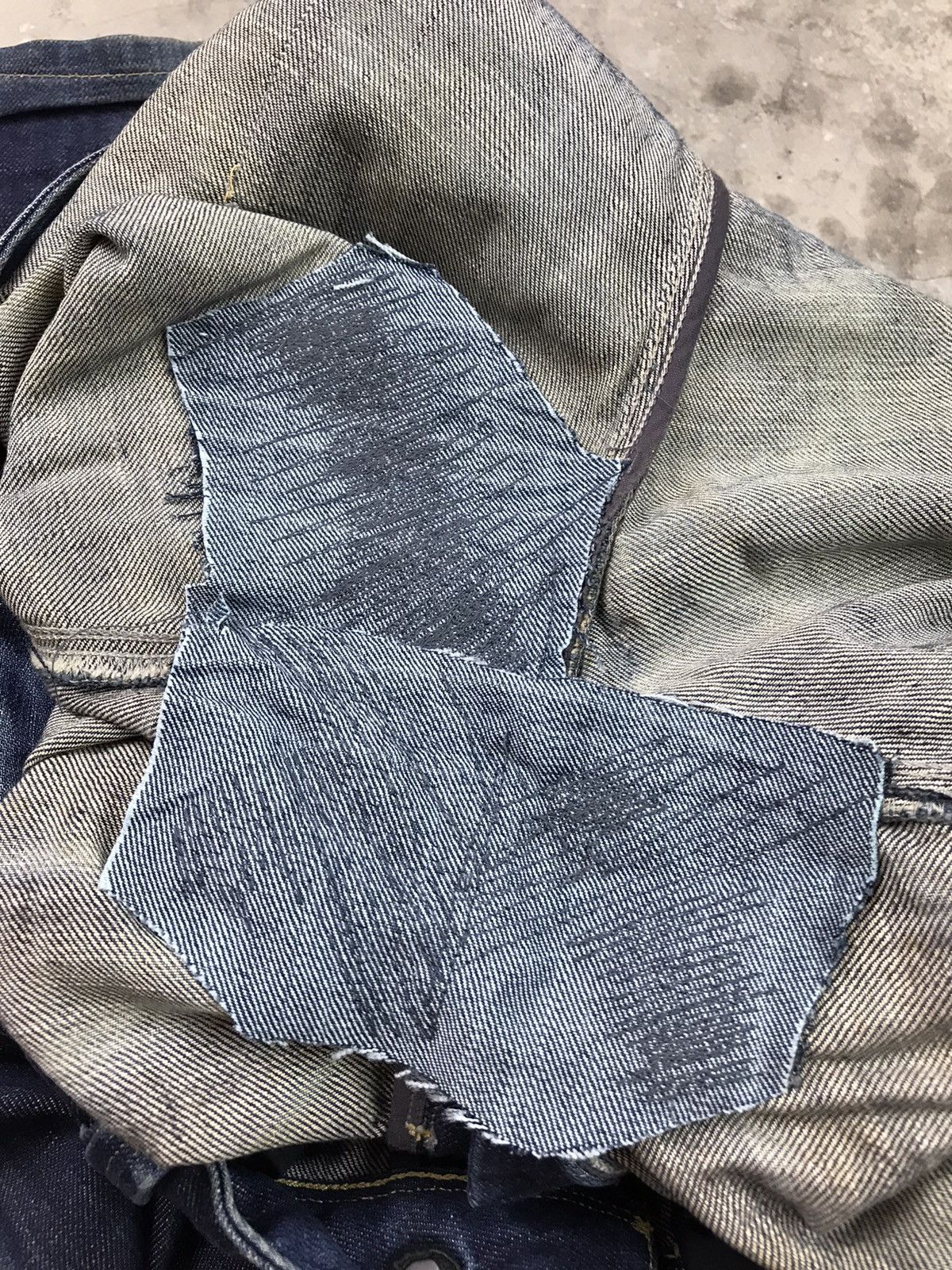 Diesel Black Gold DIESEL BLACK GOLD YELLOW LINE SELVEDGE ITALIAN MADE Size US 31 - 8 Thumbnail