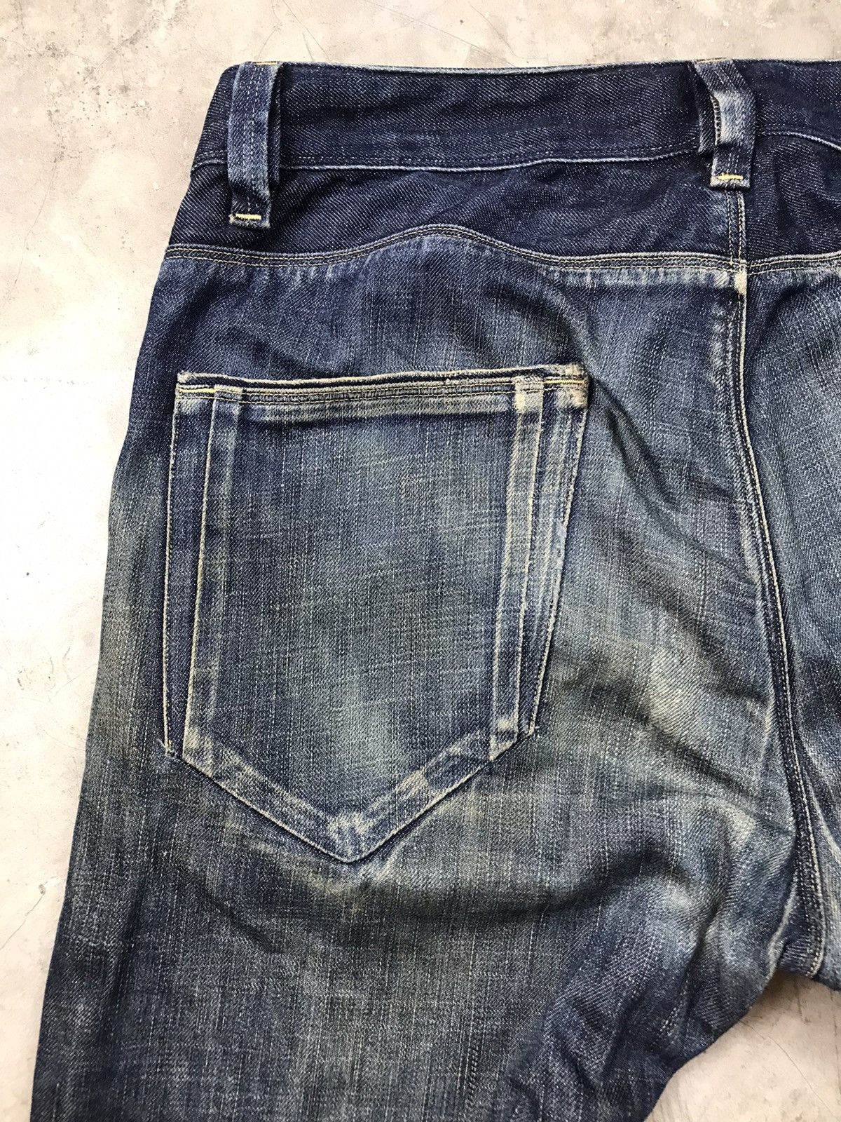 Diesel Black Gold DIESEL BLACK GOLD YELLOW LINE SELVEDGE ITALIAN MADE Size US 31 - 6 Thumbnail