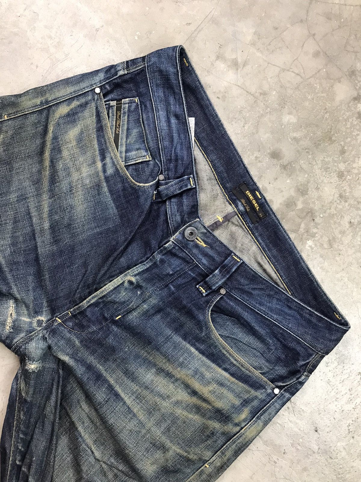 Diesel Black Gold DIESEL BLACK GOLD YELLOW LINE SELVEDGE ITALIAN MADE Size US 31 - 4 Thumbnail