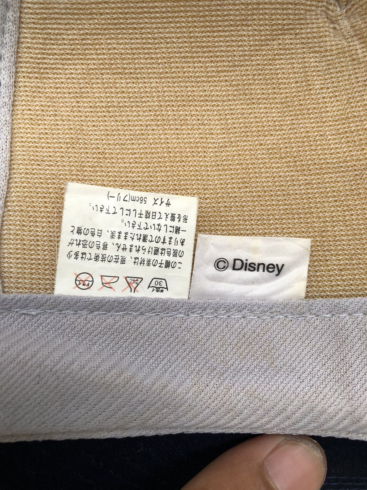 Disney 🔥🔥 Vintage Mickey Mouse x Disney Logo Mesh Trucker Cap Size ONE SIZE - 9 Thumbnail