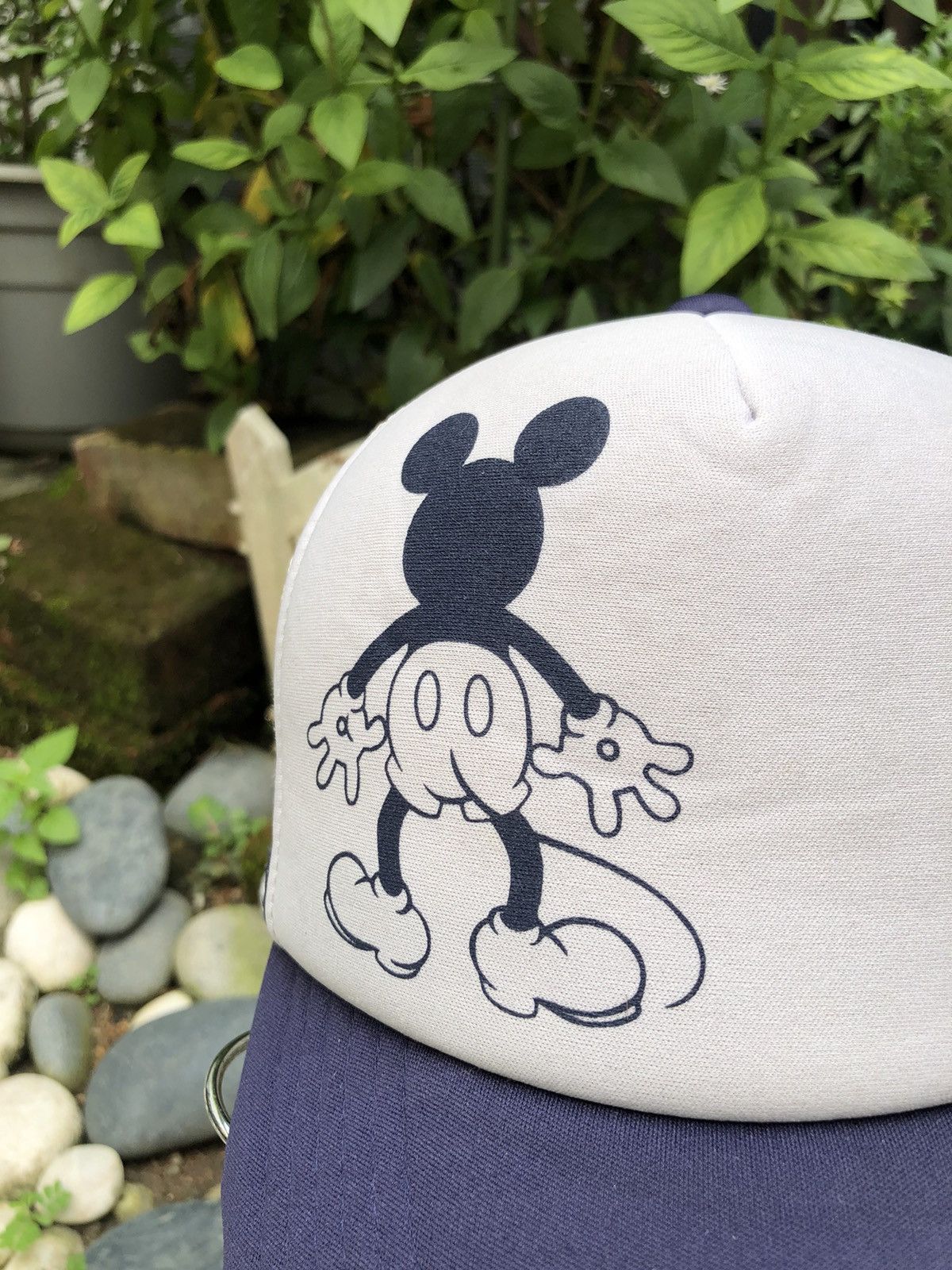 Disney 🔥🔥 Vintage Mickey Mouse x Disney Logo Mesh Trucker Cap Size ONE SIZE - 3 Thumbnail