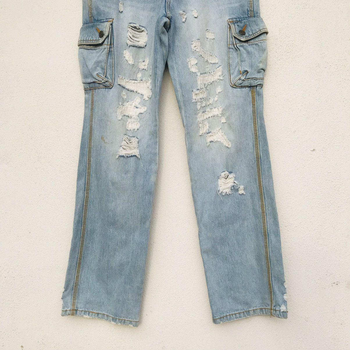 Japan Blue × Japanese Brand Blue Moon Blue multicolor embroidered distressed denim Size US 29 - 5 Thumbnail