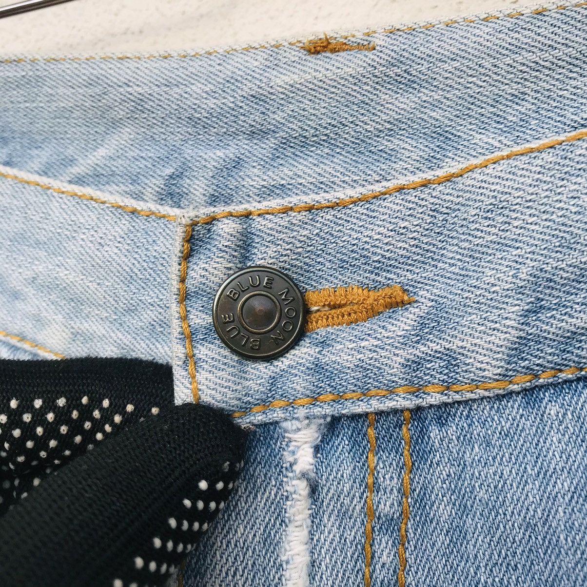 Japan Blue × Japanese Brand Blue Moon Blue multicolor embroidered distressed denim Size US 29 - 11 Thumbnail
