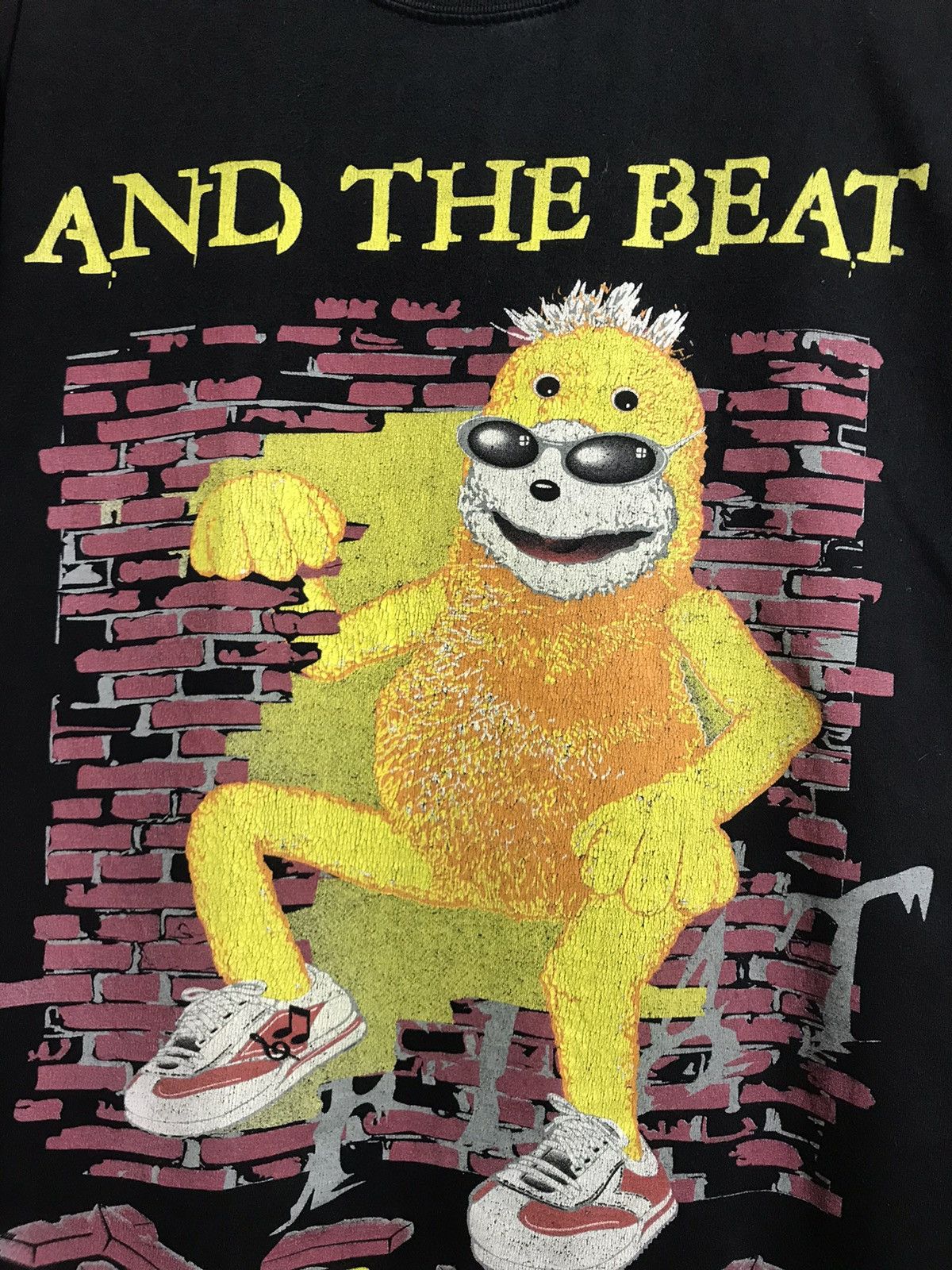Band Tees Vintage and the beat goes on streetwear band tee Size US M / EU 48-50 / 2 - 3 Thumbnail