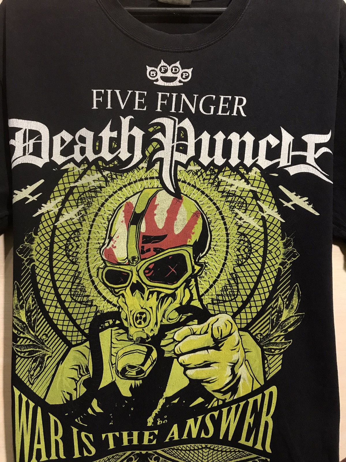 Band Tees Vintage Five Finger death punch band rock tee Size US M / EU 48-50 / 2 - 3 Thumbnail