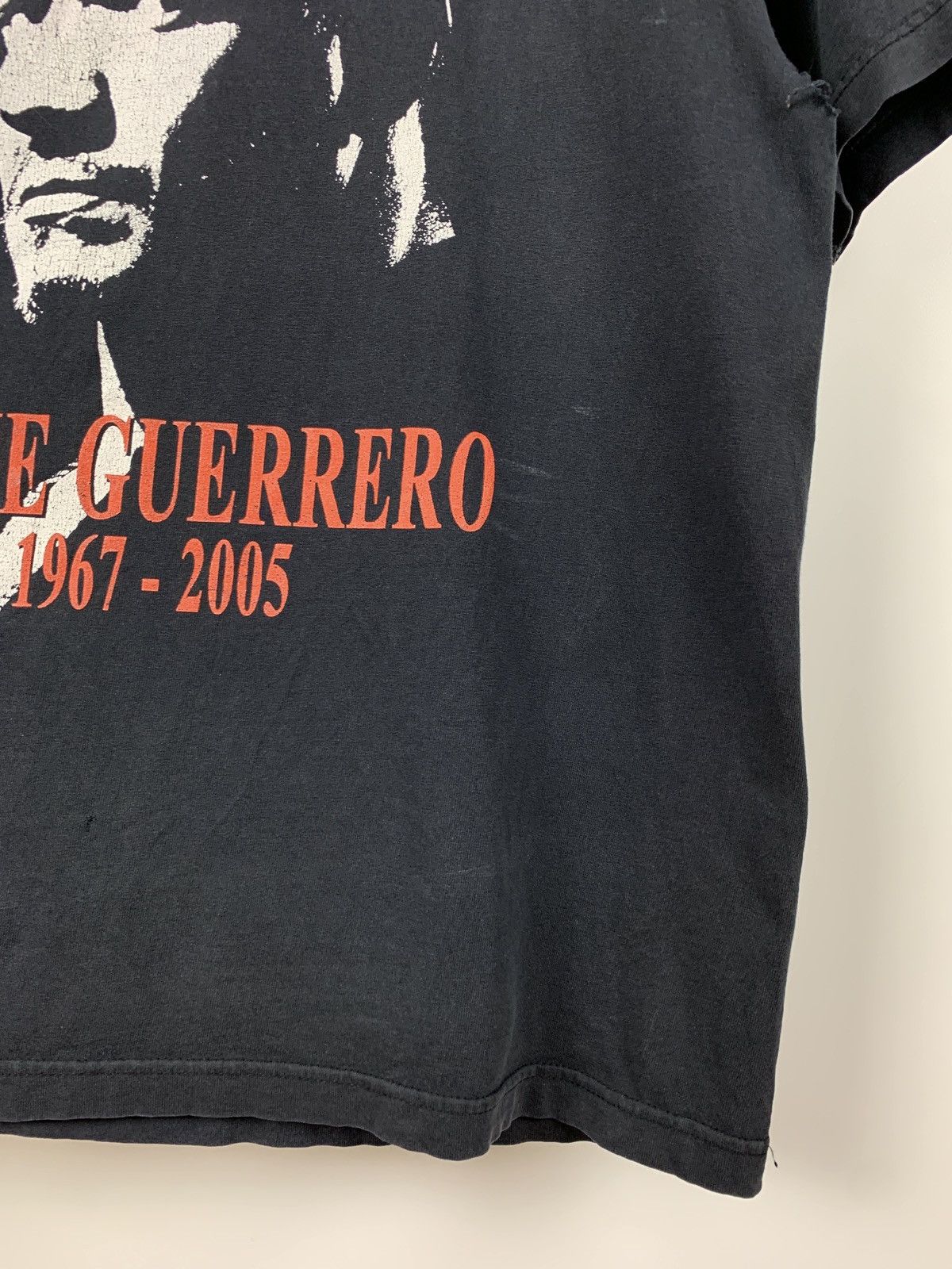 Vintage 2002 Vintage Eddie Guerrero WWE T-Shirt Size US L / EU 52-54 / 3 - 10 Thumbnail