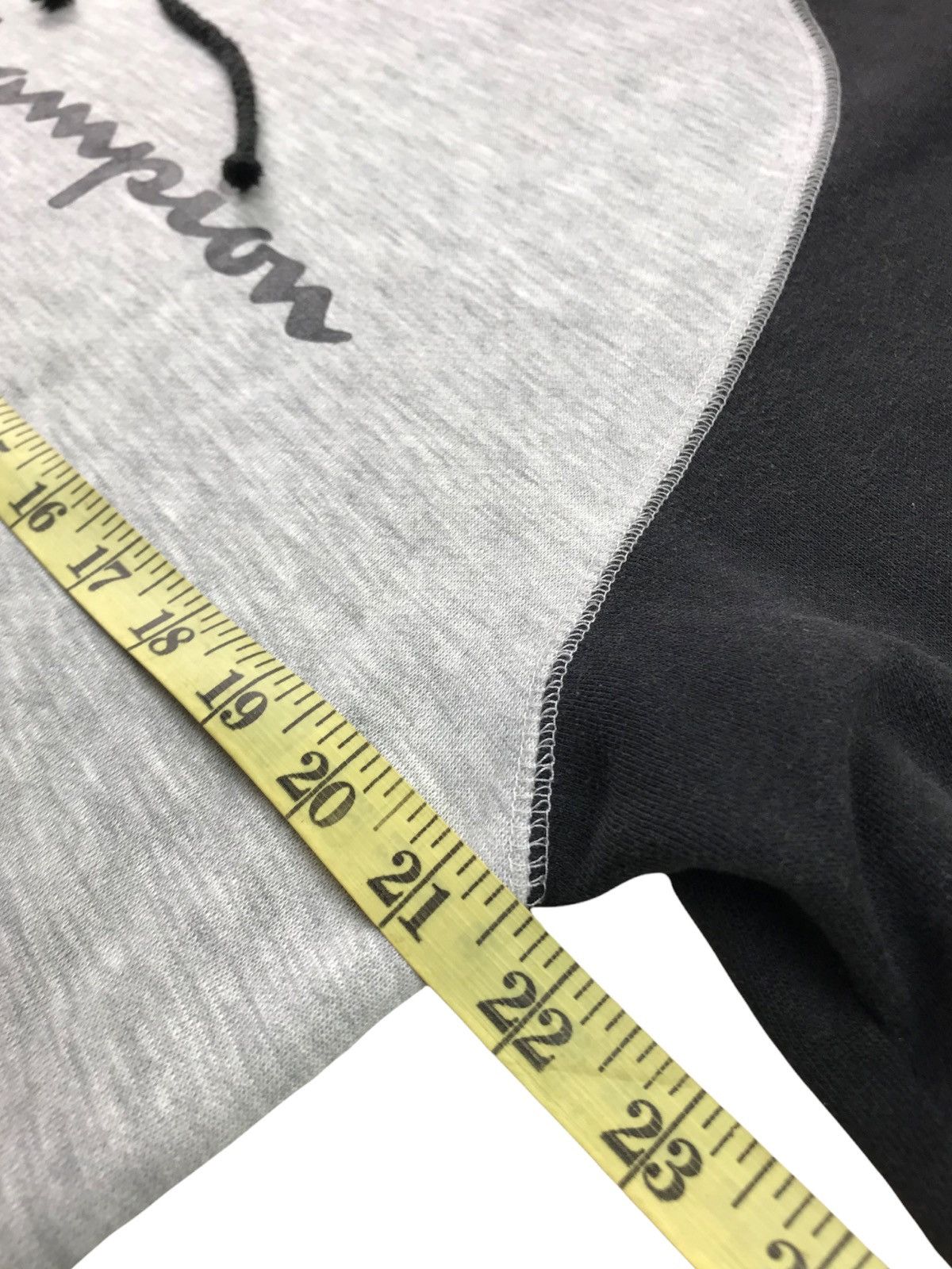 Champion × Vintage 🔥VINTAGE 90’s CHAMPION HOODIES PULLOVER BIG LOGO Size US M / EU 48-50 / 2 - 10 Thumbnail