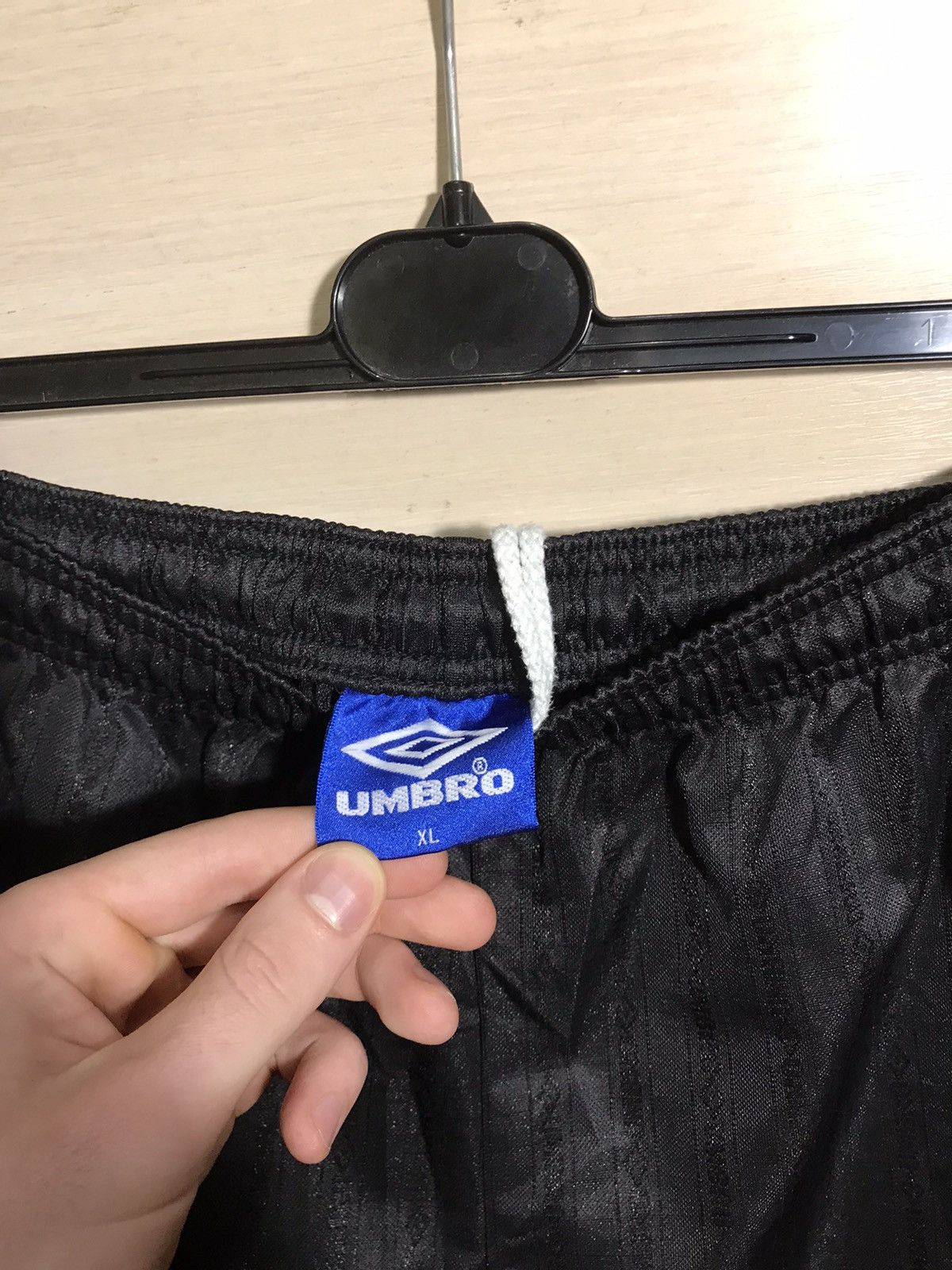 Umbro × Vintage Vintage Umbro 90s streetwear monogram shorts Size US 36 / EU 52 - 4 Thumbnail