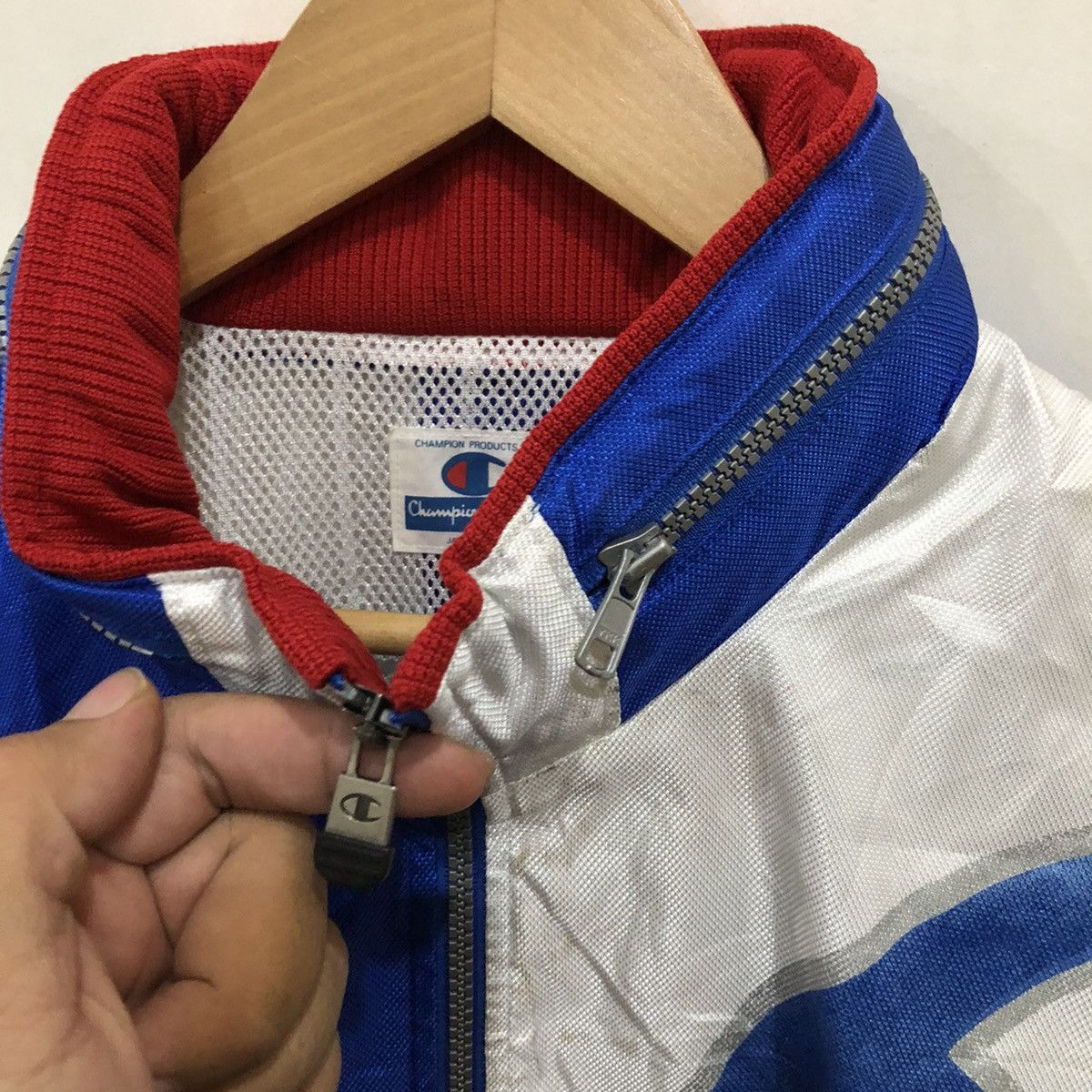 Champion Vintage Champion Hoodie Jacket Big Logo Size US M / EU 48-50 / 2 - 9 Thumbnail