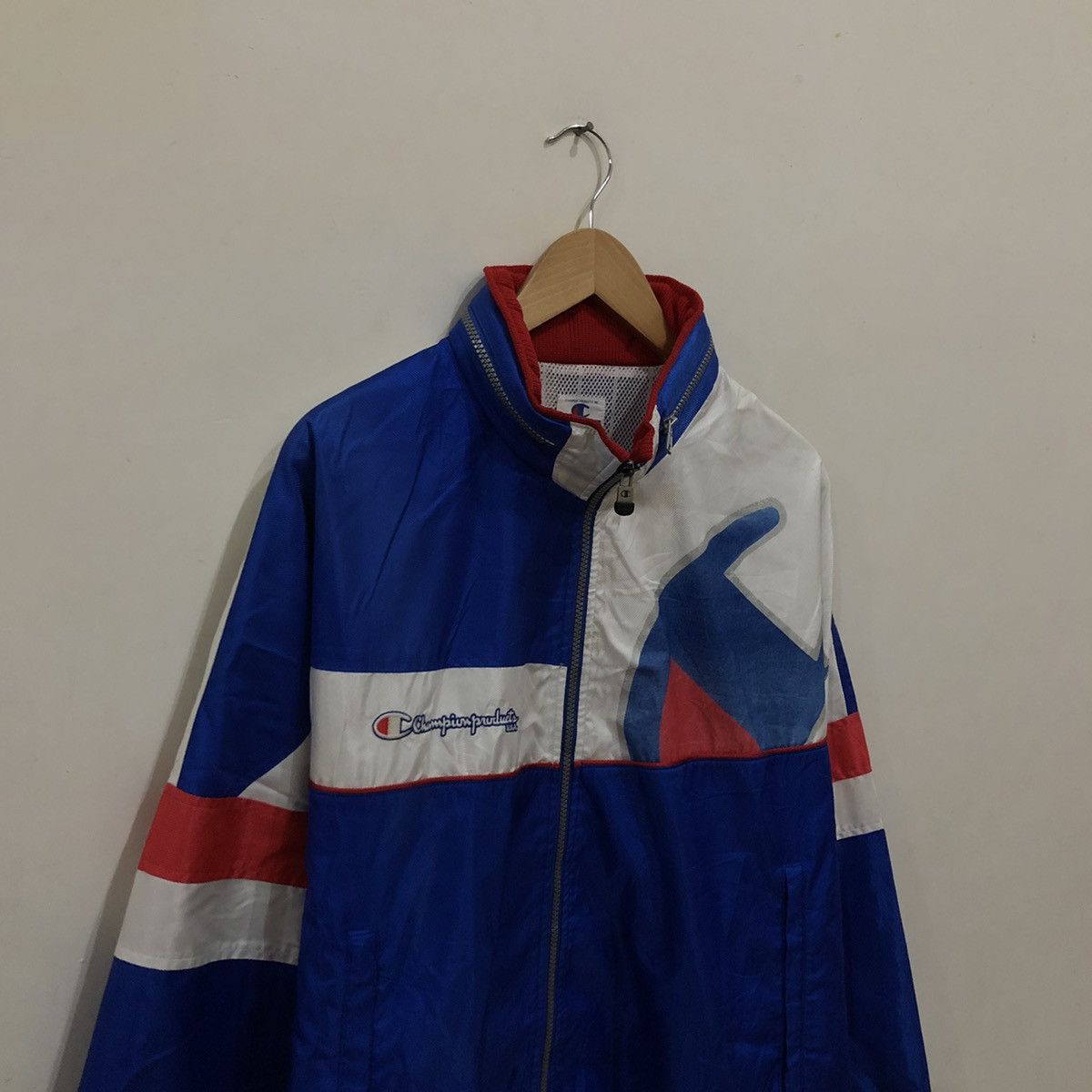 Champion Vintage Champion Hoodie Jacket Big Logo Size US M / EU 48-50 / 2 - 3 Thumbnail