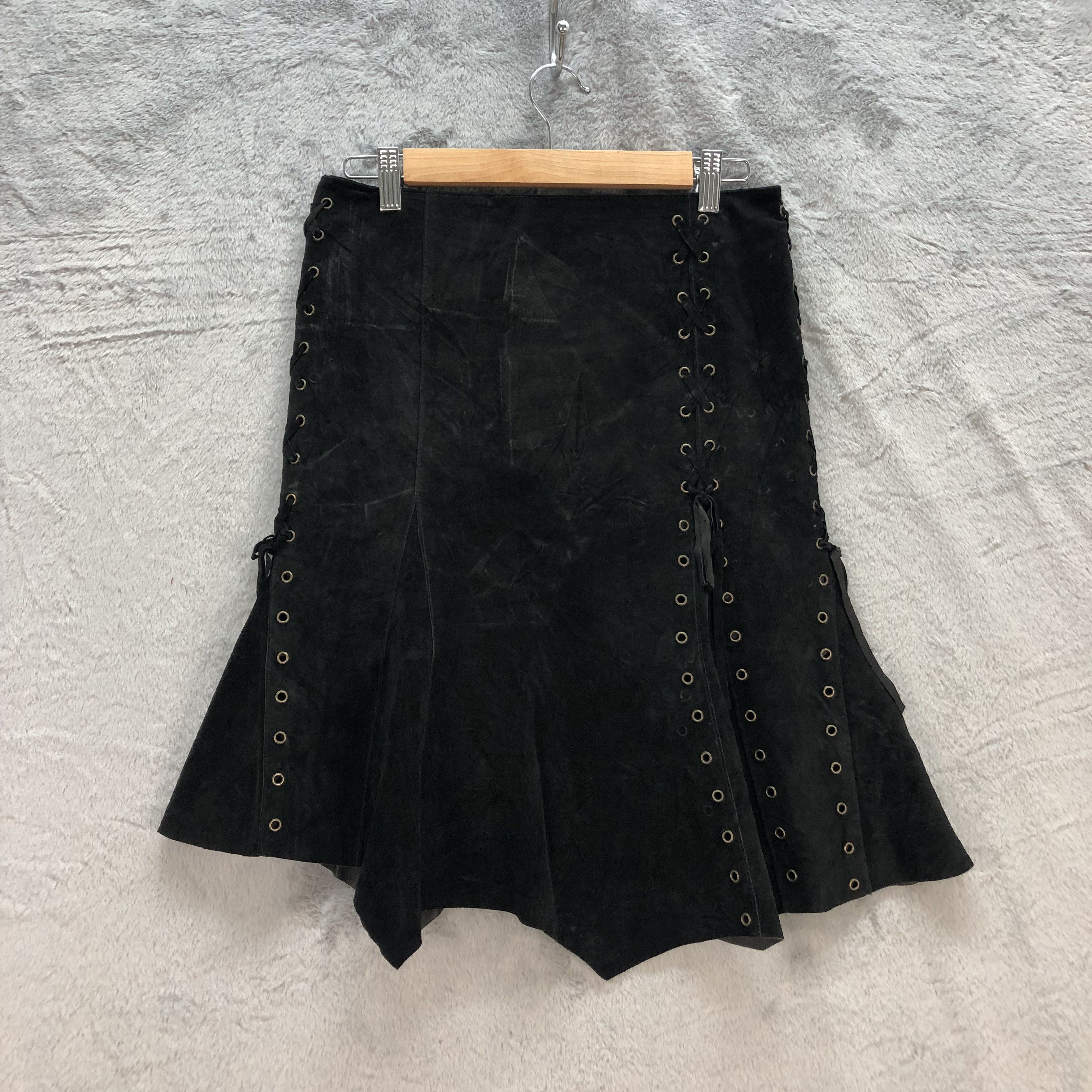 Japanese Brand VINTAGE SCOT CLUB PIG SKIN MINI SKIRT #6699-80 Size 29" - 1 Thumbnail