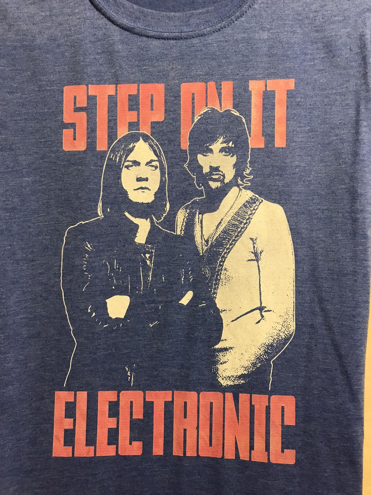 Band Tees × Vintage Vintage Kasabian band rock tee Size US S / EU 44-46 / 1 - 3 Thumbnail