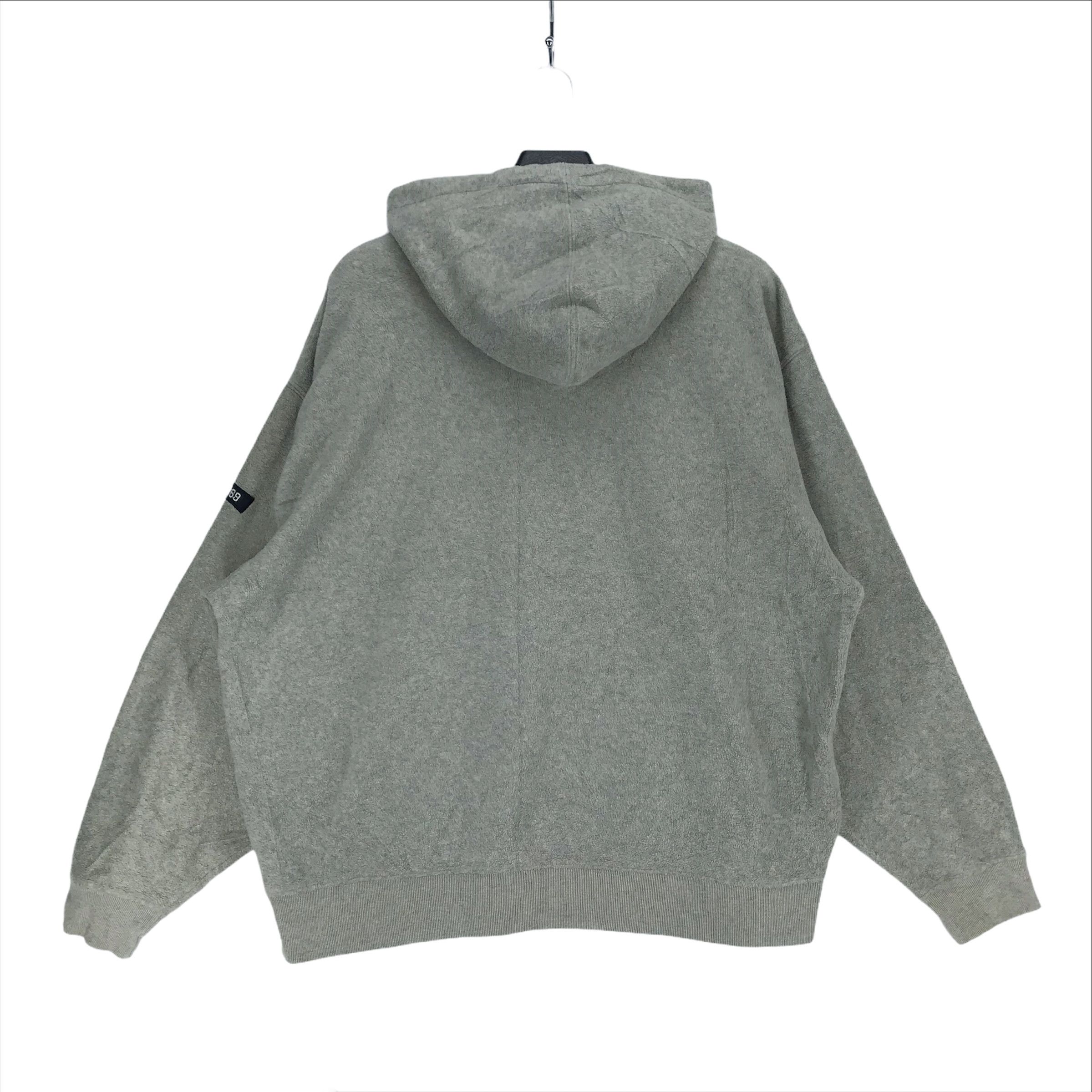 Gap Vintage 90s Gap Embroidered Spellout Logo Fleece #2586-102 Size US L / EU 52-54 / 3 - 8 Thumbnail