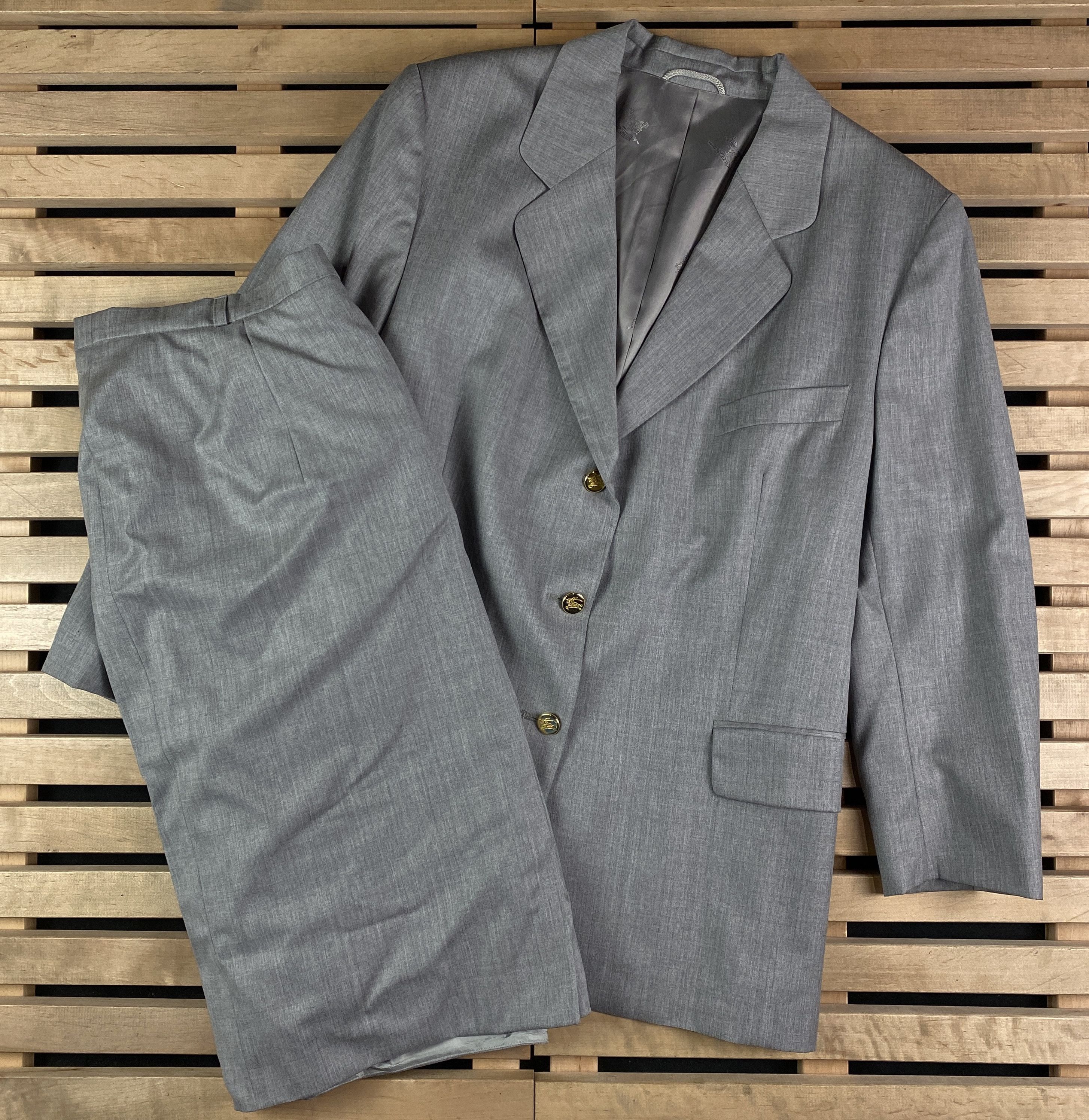 Burberry Womens Suit Blazer Skirt Burberry Vintage Size 48D Size XL / US 12-14 / IT 48-50 - 1 Thumbnail