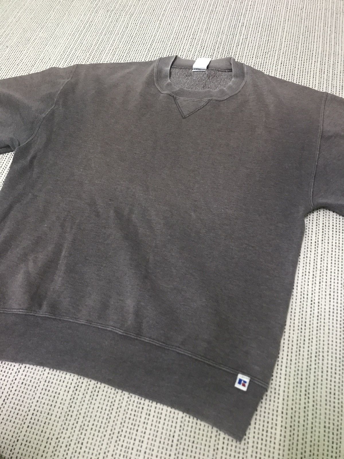 Russell Athletic × Vintage plain ‼️‼️ russell athletic very rare Size US L / EU 52-54 / 3 - 5 Thumbnail