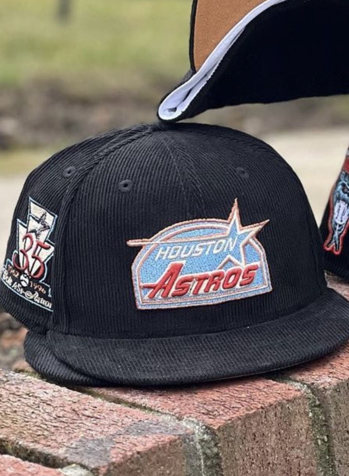 Exclusive Fitted Houston Astros Corduroy Fitted Size 7