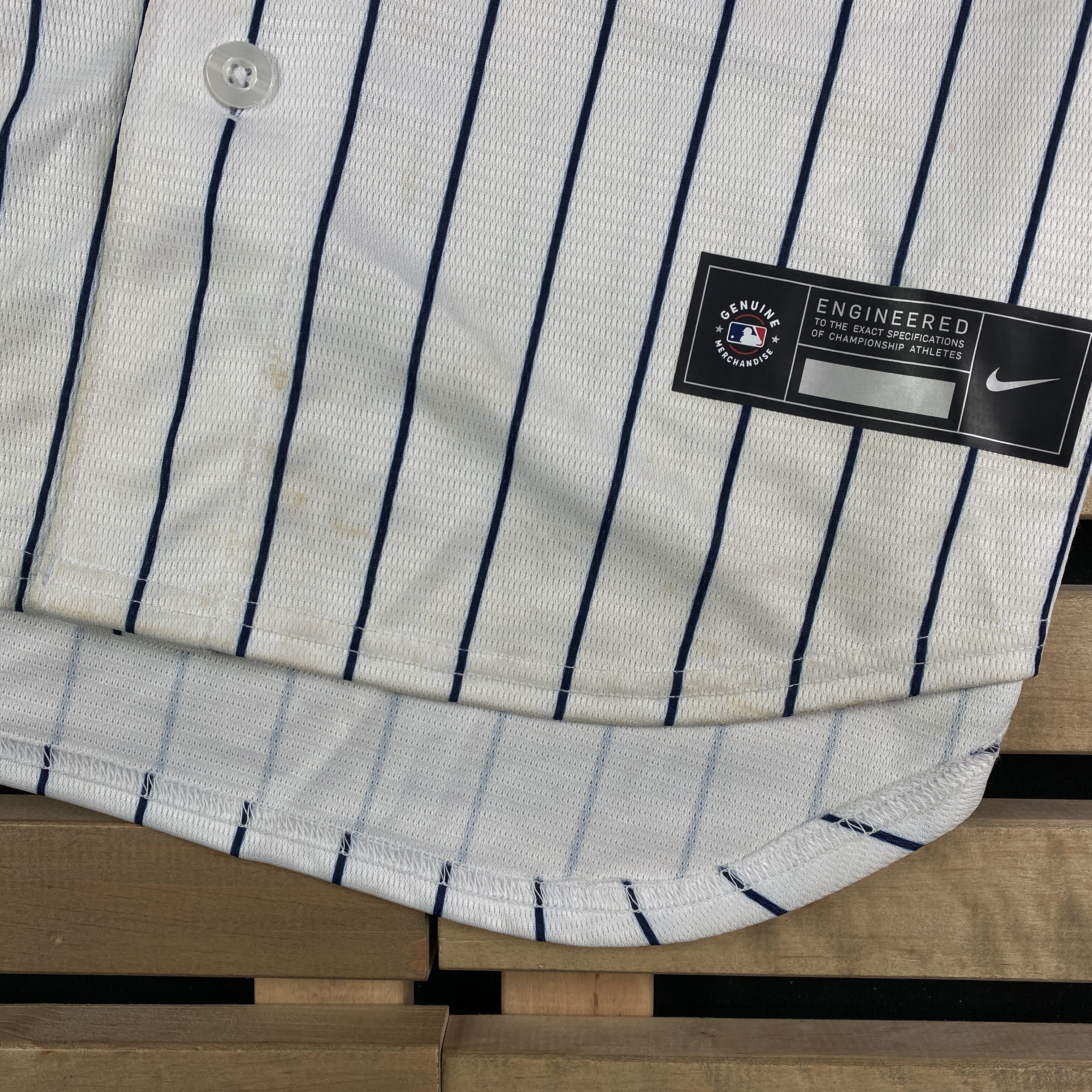 NBA Men’s Shirt Short Sleeve Nike New York Yankees Size S Size US S / EU 44-46 / 1 - 5 Thumbnail
