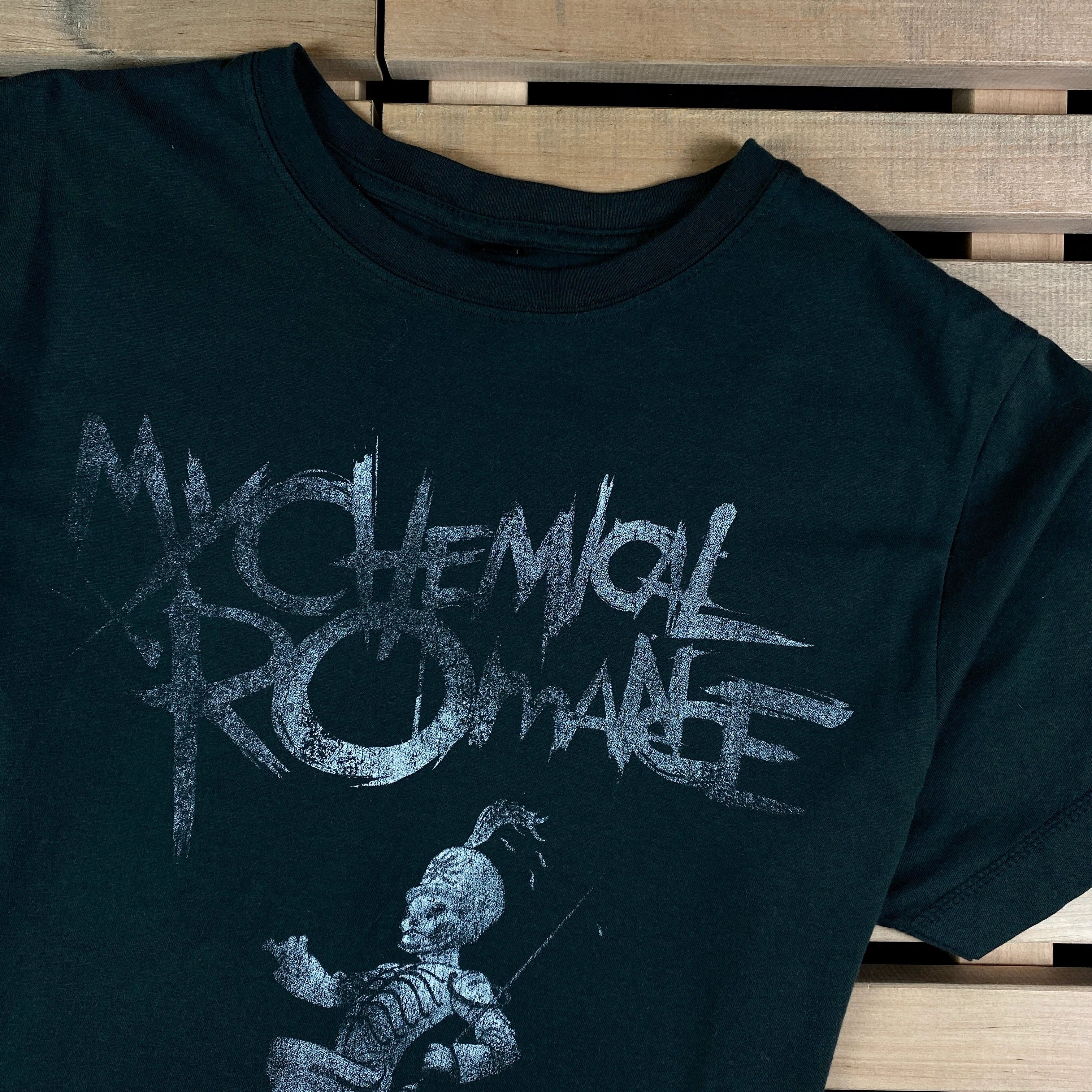 Band Tees × Vintage Mens Vintage T Shirt Mychemical Romance Size S Size US S / EU 44-46 / 1 - 2 Thumbnail