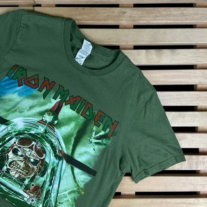 Band Tees × Iron Maiden × Vintage Vintage T Shirt Iron Maiden Rare Print Size Size M Size US M / EU 48-50 / 2 - 2 Thumbnail