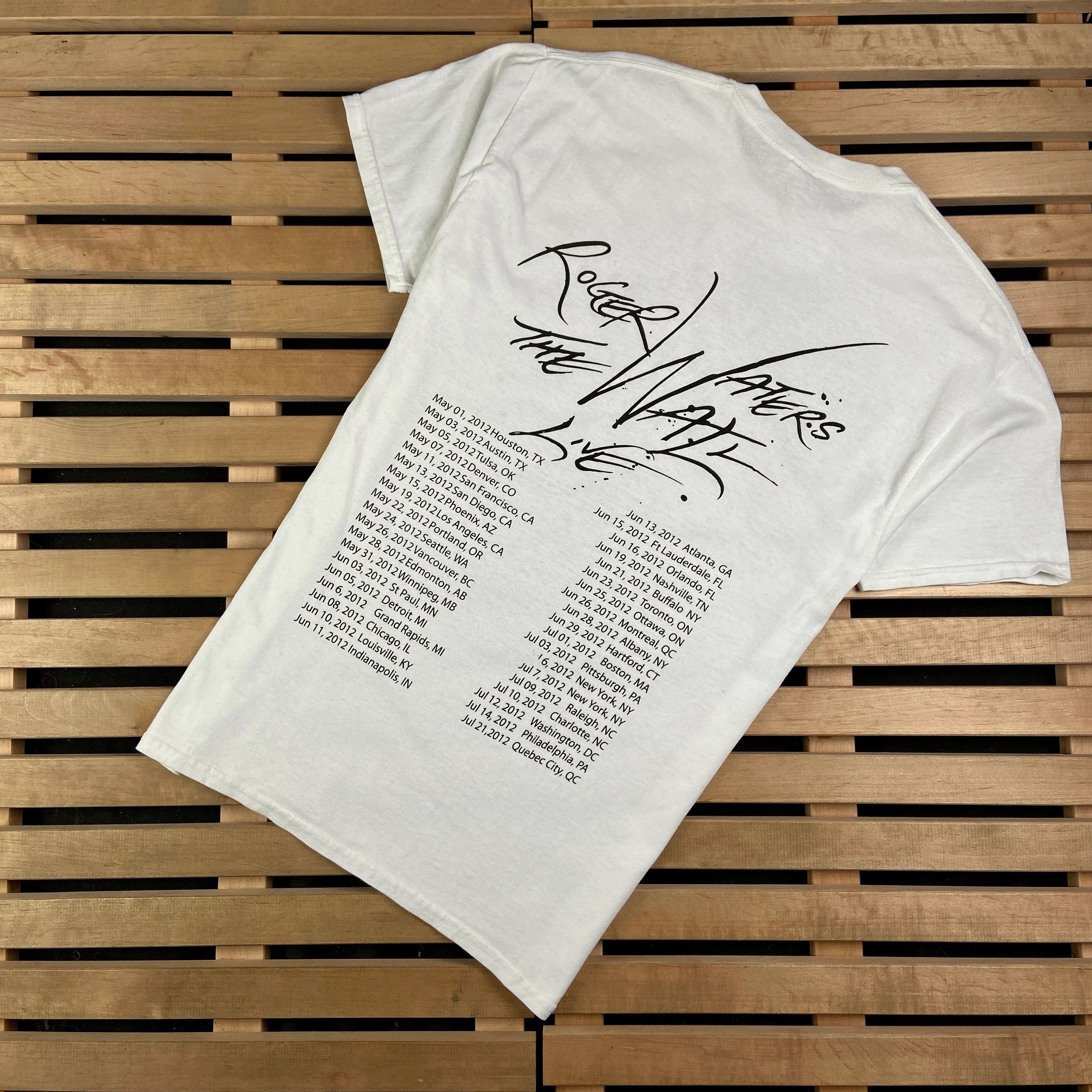 Band Tees × Vintage Mens Vintage T Shirt Rogers Water Size M 2012 Size US M / EU 48-50 / 2 - 6 Thumbnail