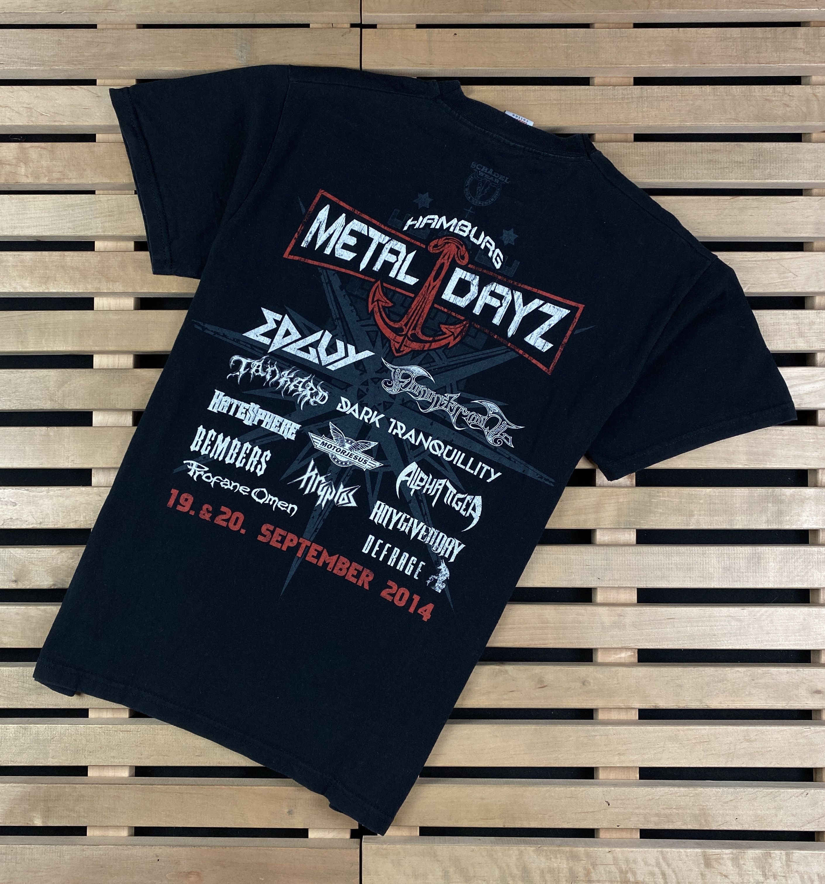 Band Tees Men’s T-Shirt Metal Days Rock Festival Vintage 2014 Size М Size US M / EU 48-50 / 2 - 4 Thumbnail