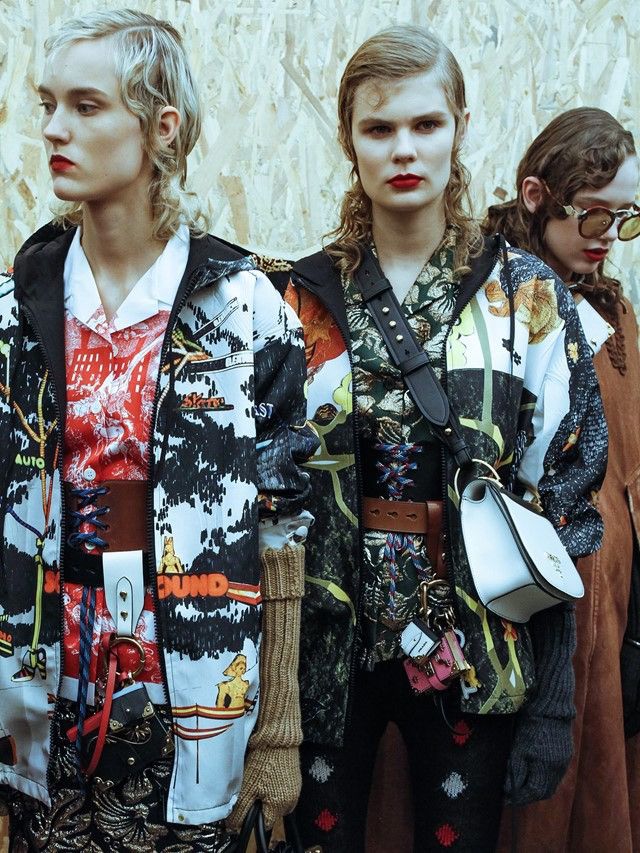 Prada AW16 Christophe Chemin Printed Silk-faille Hooded Jacket Size US M / EU 48-50 / 2 - 15 Thumbnail