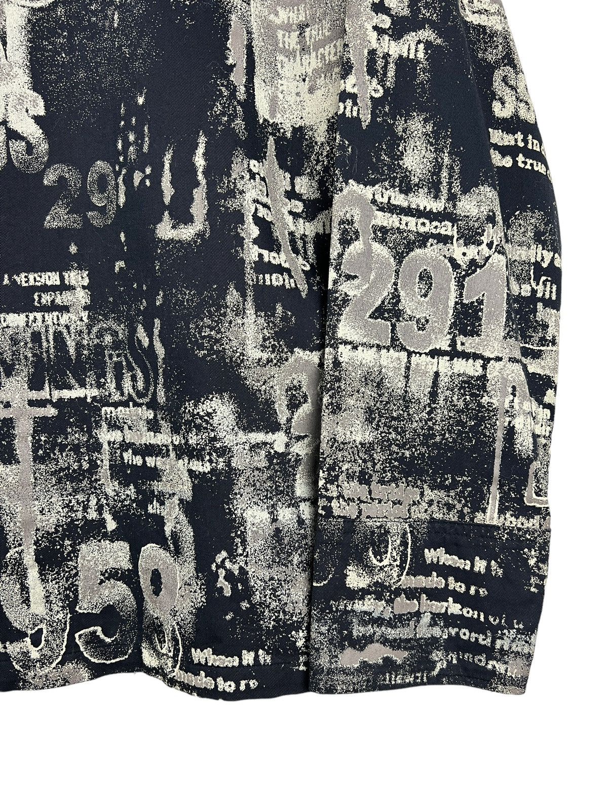 BERNINGS SHO Bernings Sho Graffiti Printed Buckle Jacket Size US L / EU 52-54 / 3 - 7 Thumbnail