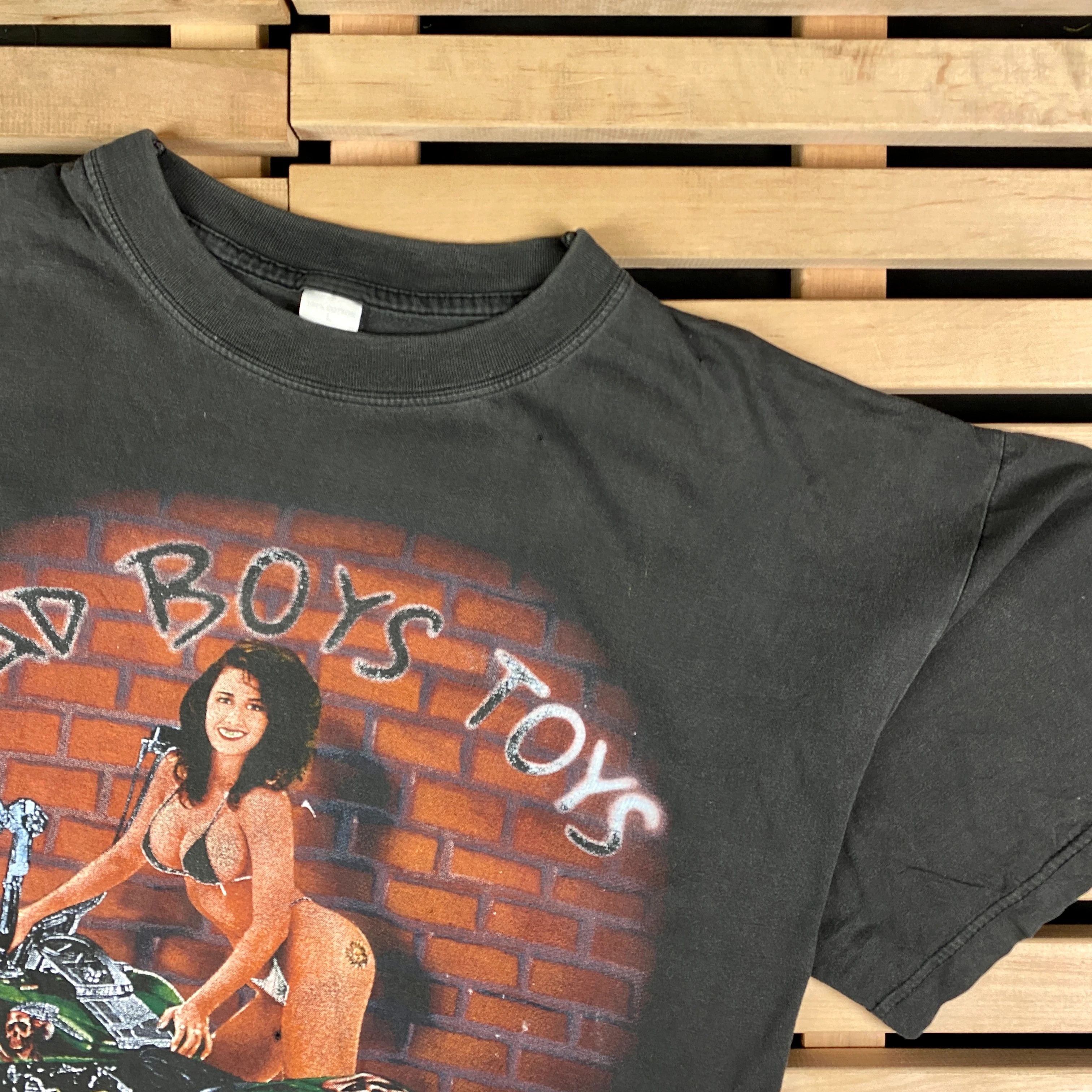 Band Tees × Vintage Mens Vintage T Shirt Bad Boys Toys Size L Size US L / EU 52-54 / 3 - 2 Thumbnail