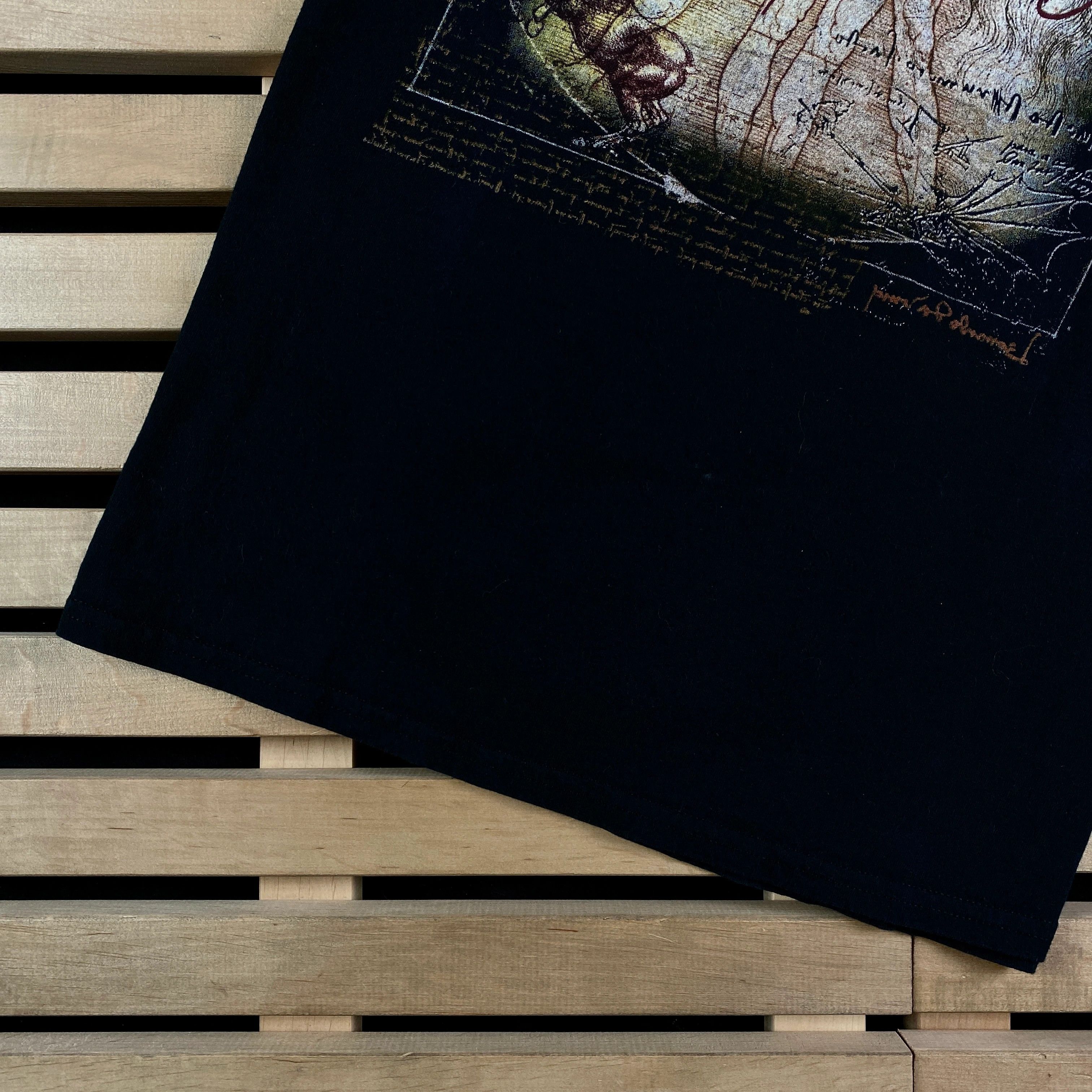 Vintage Mens Vintage T Shirt Leonardo Da Vinci Size L Size US L / EU 52-54 / 3 - 3 Thumbnail