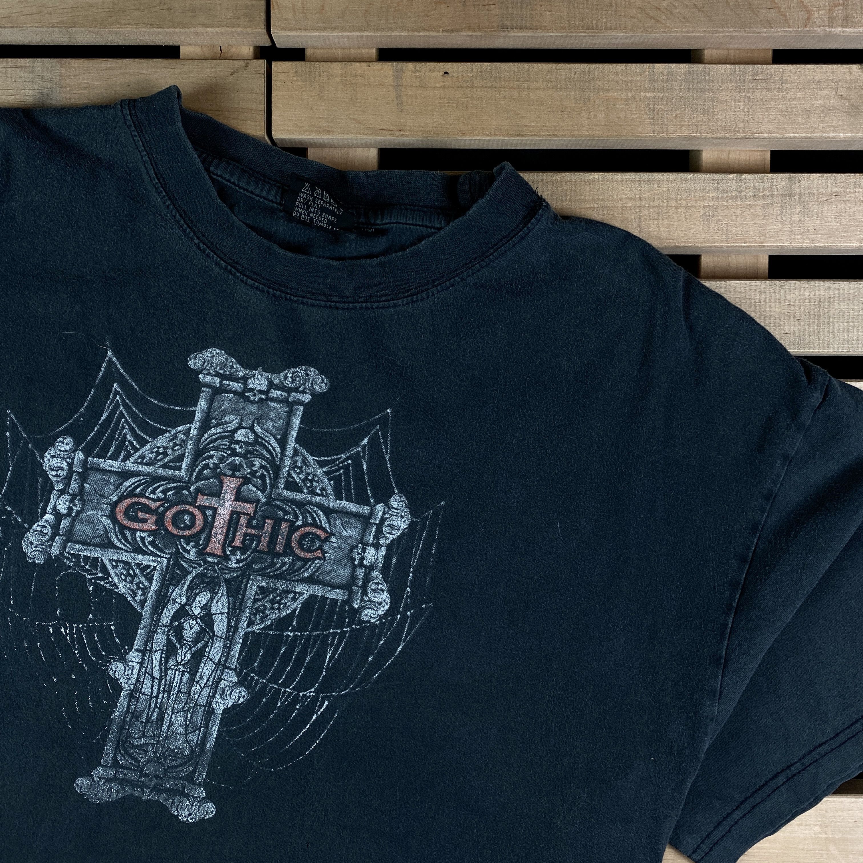Band Tees × Vintage Men’s T-Shirt Jersey Gothic Vintage Size XXL Size US XXL / EU 58 / 5 - 2 Thumbnail
