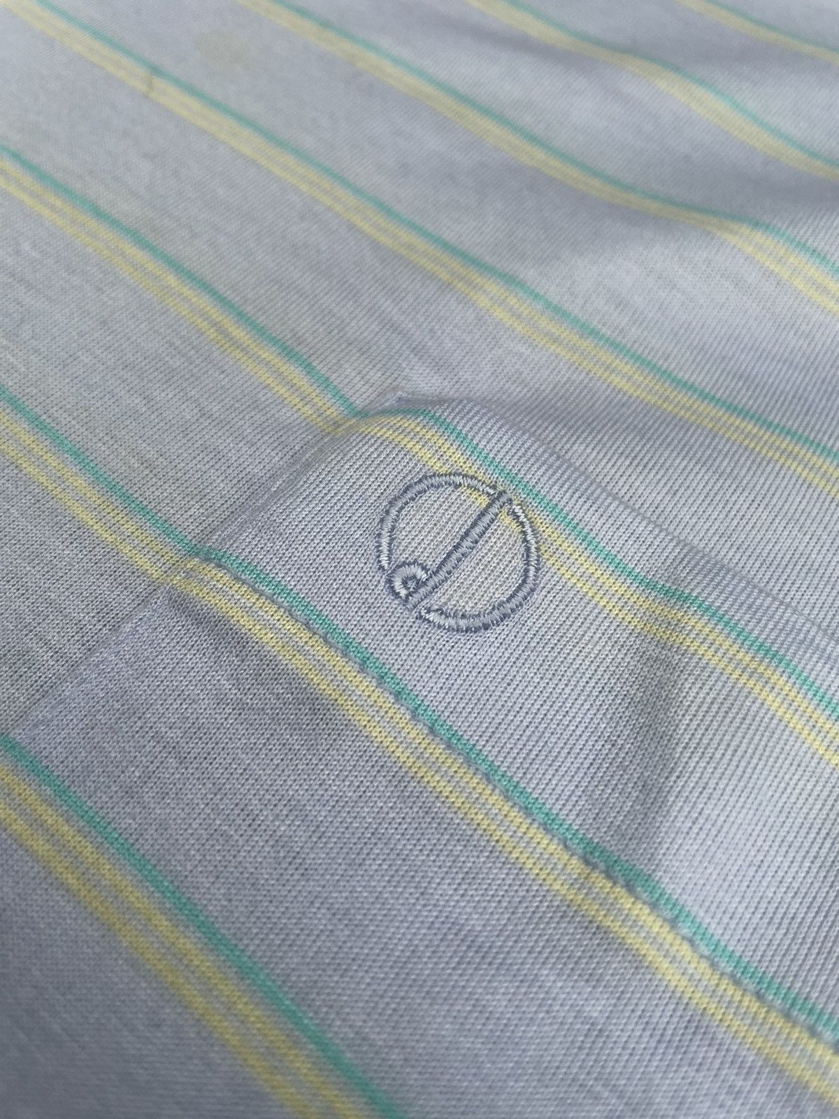 Alfred Dunhill × Designer × Vintage Dunhill Vintage Single Pocket Tshirt Size US M / EU 48-50 / 2 - 8 Thumbnail