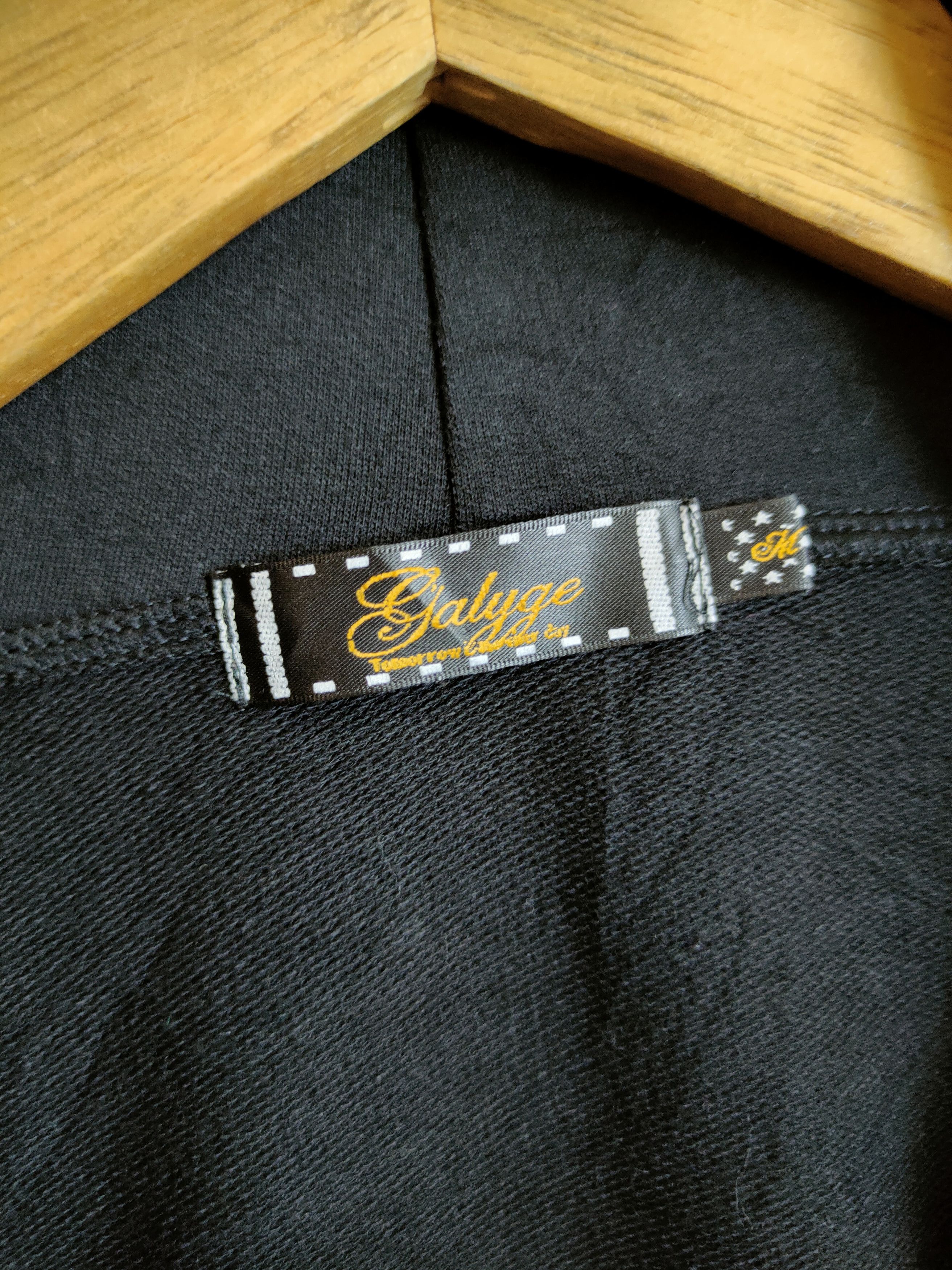 Japanese Brand Galyge skull hoodie black sweatshirt japan #46-783DL Size US M / EU 48-50 / 2 - 6 Thumbnail