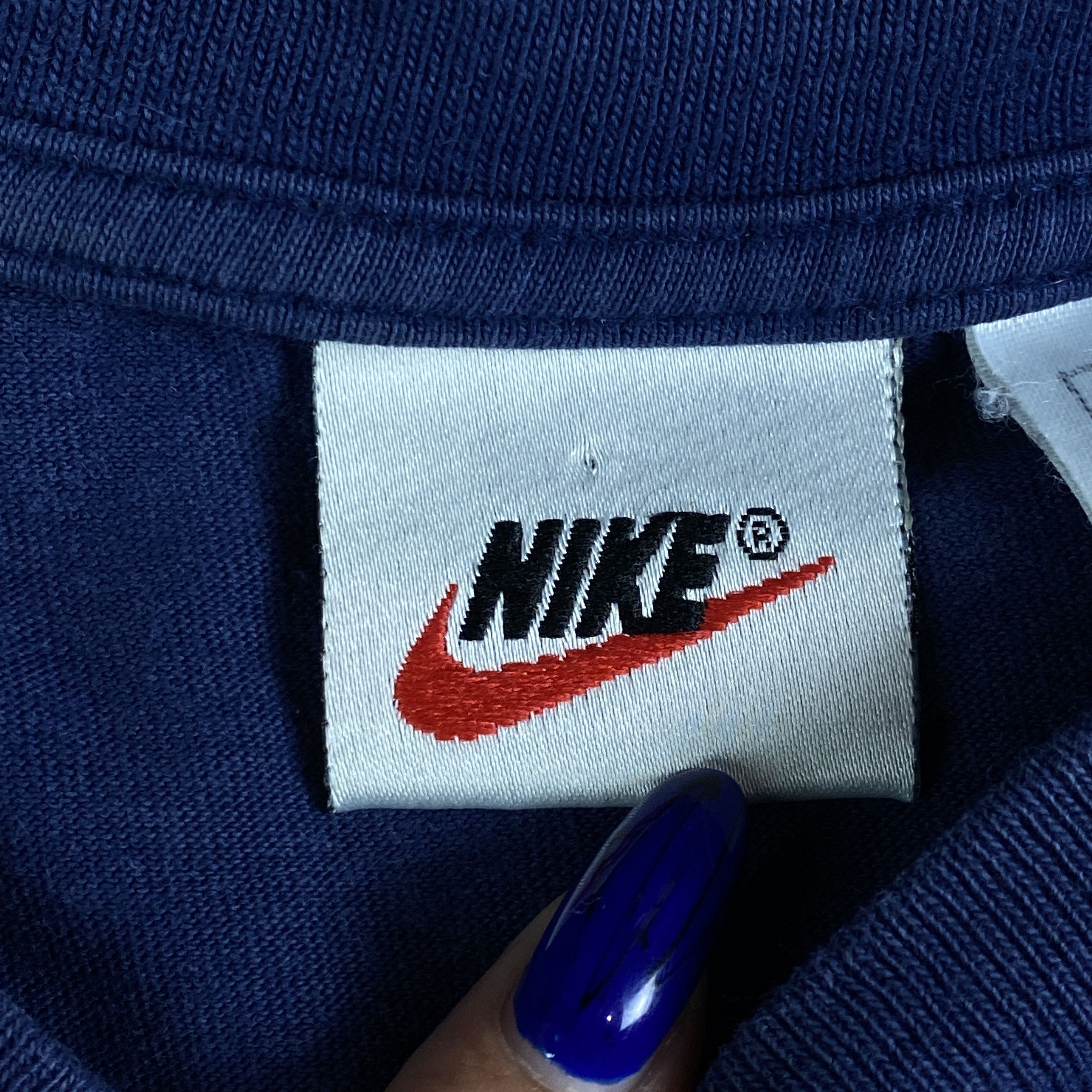 Nike × Vintage Men’s T Shirt Jersey Nike Oregon Vintage Size XL Size US XL / EU 56 / 4 - 5 Thumbnail
