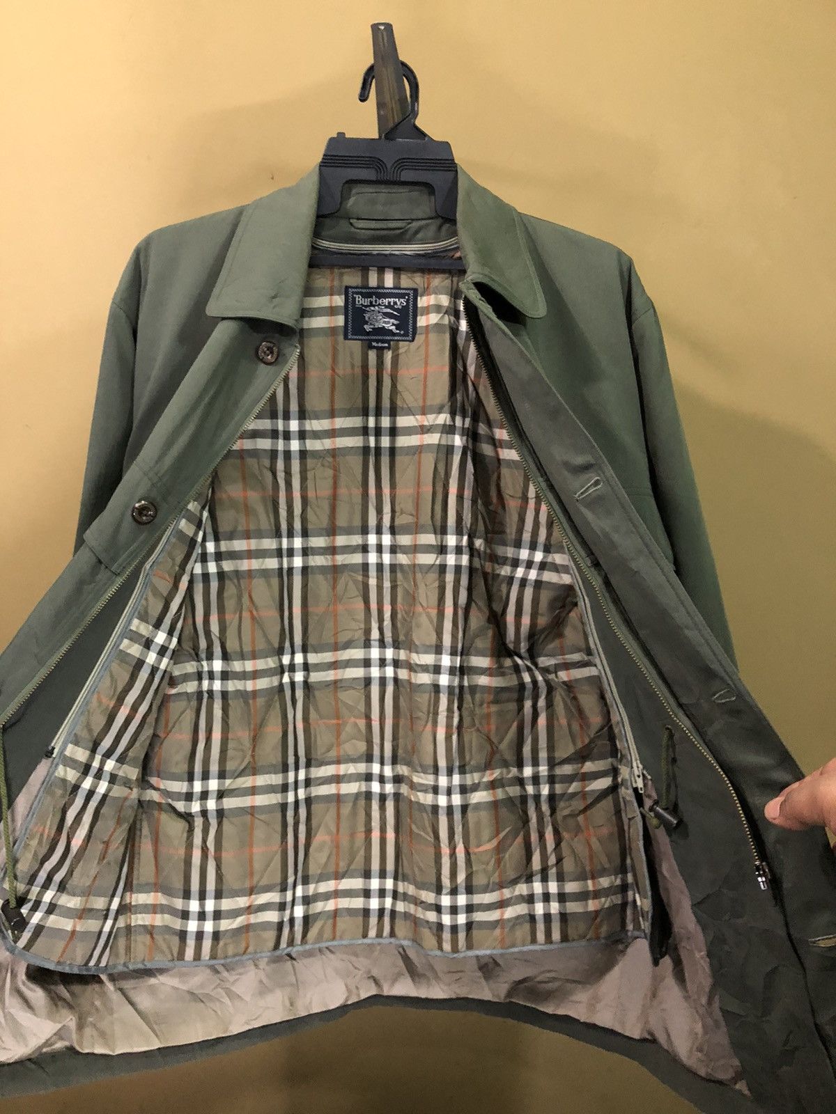 Burberry Burberrys’ Light Jacket Size US M / EU 48-50 / 2 - 6 Thumbnail