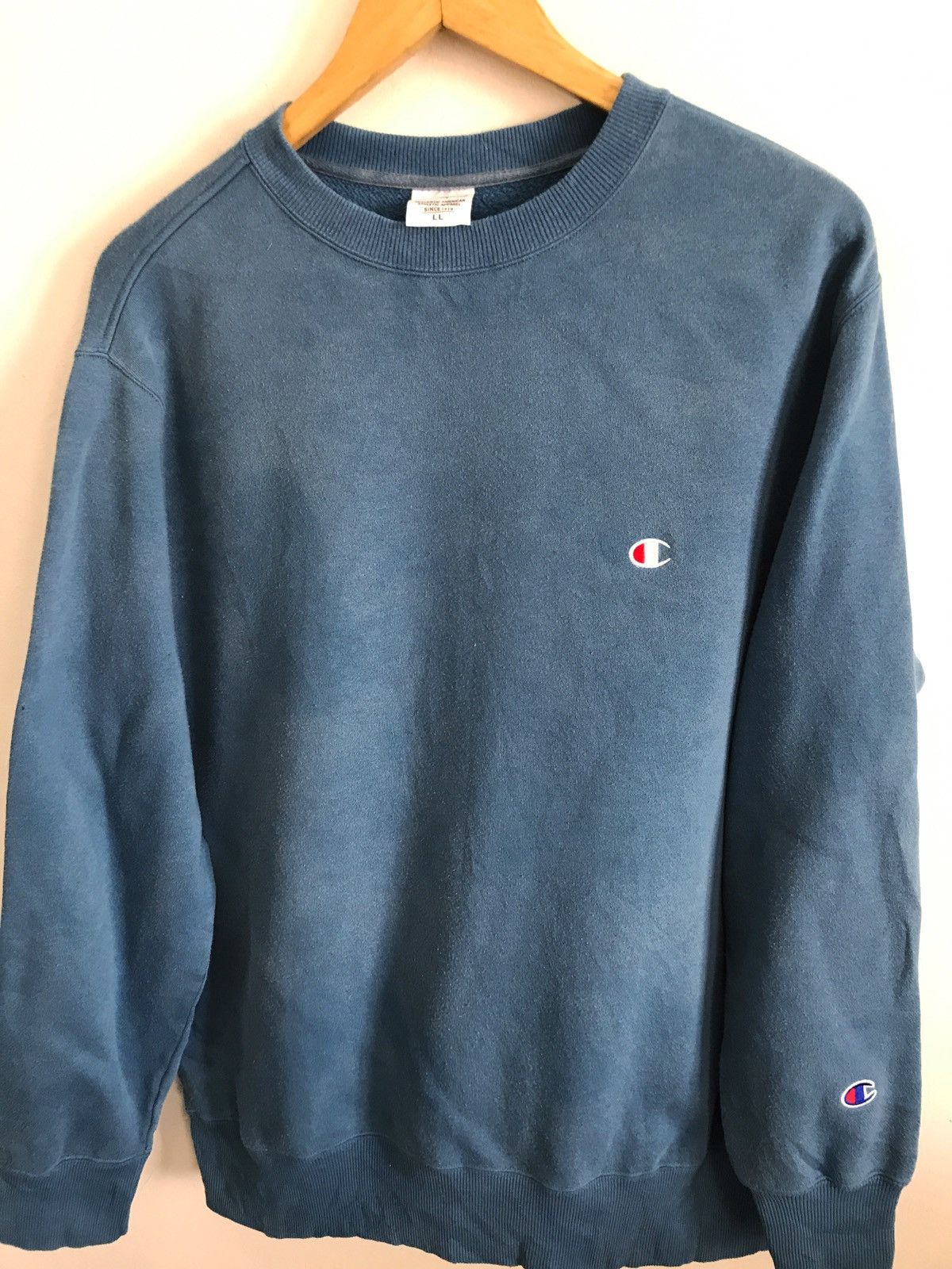Champion Champion Front Logo Crewneck Sweatshirt Size US L / EU 52-54 / 3 - 4 Thumbnail