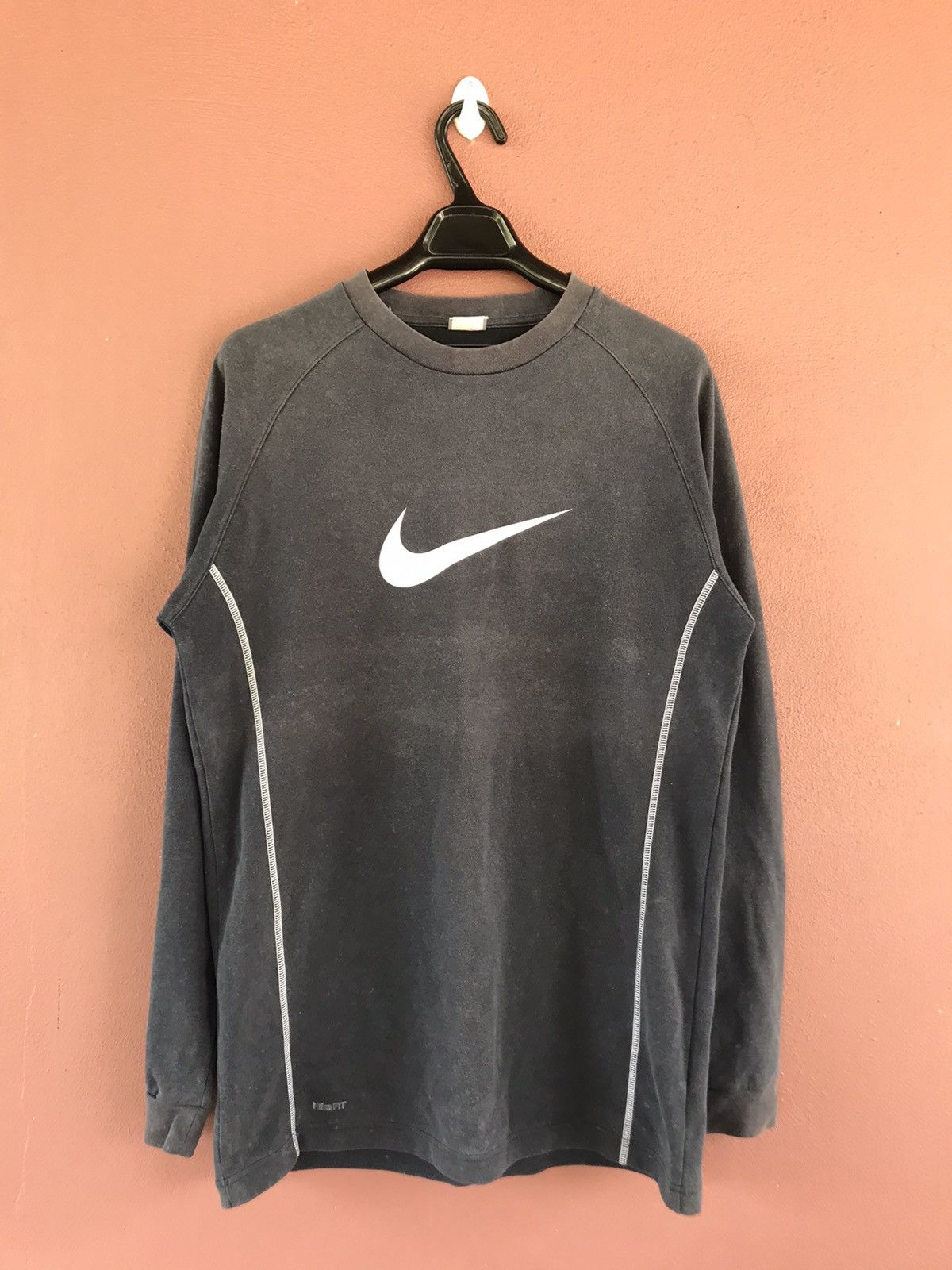 Nike Nike sweatshirt size Xl Size US XL / EU 56 / 4 - 1 Thumbnail