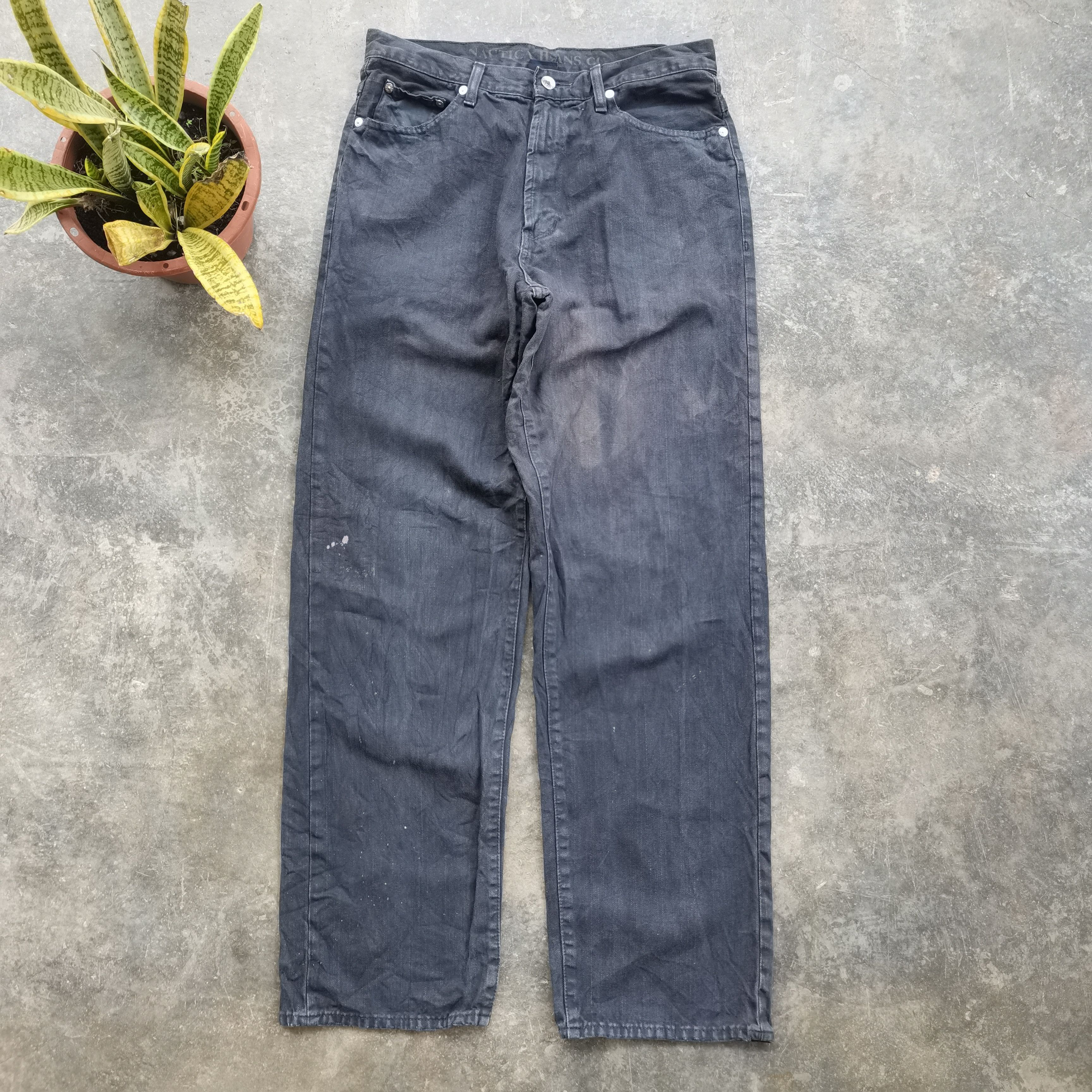 Nautica × Vintage Vintage NAUTICA Black Faded Distress Denim Pants Size US 32 / EU 48 - 1 Thumbnail