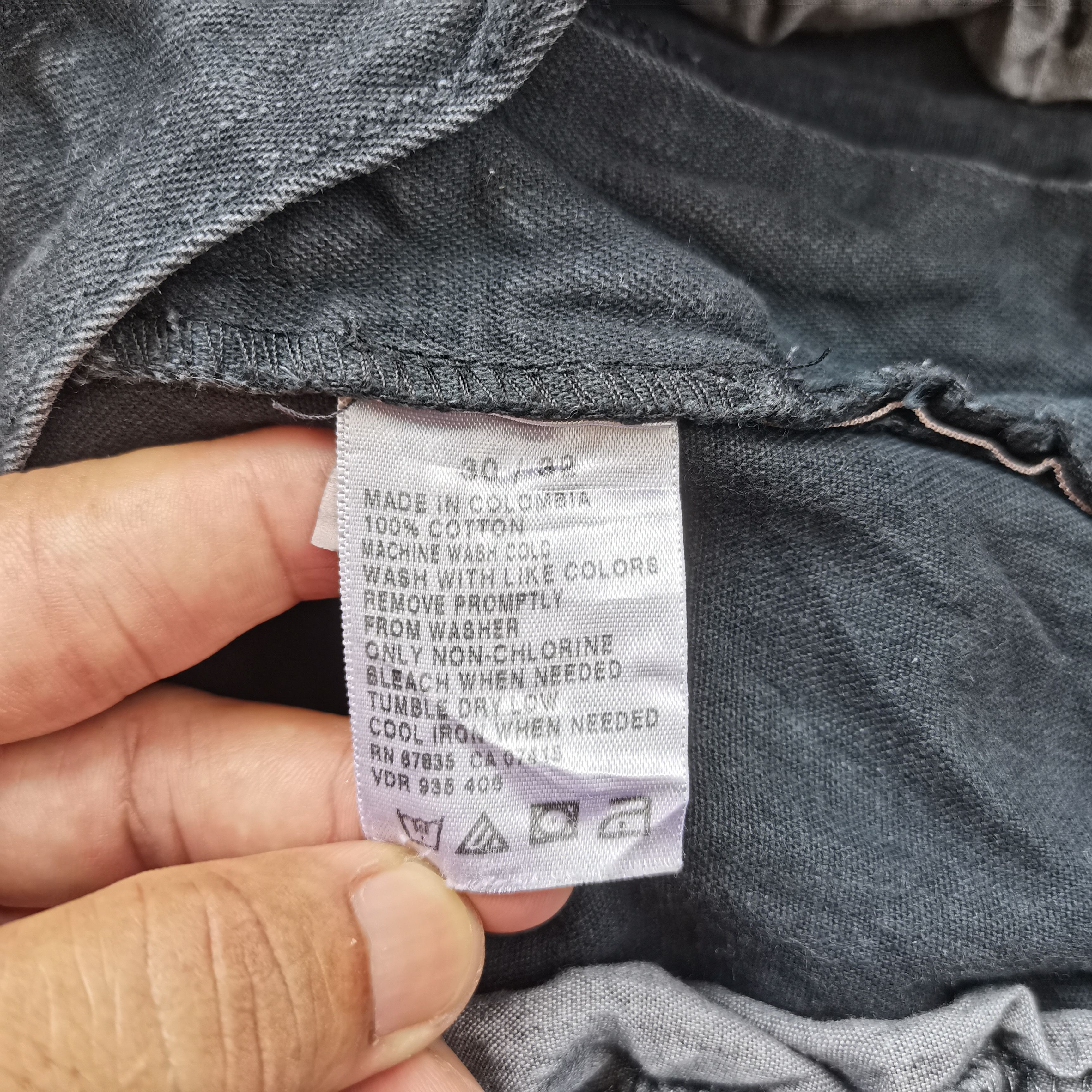 Nautica × Vintage Vintage NAUTICA Black Faded Distress Denim Pants Size US 32 / EU 48 - 10 Thumbnail